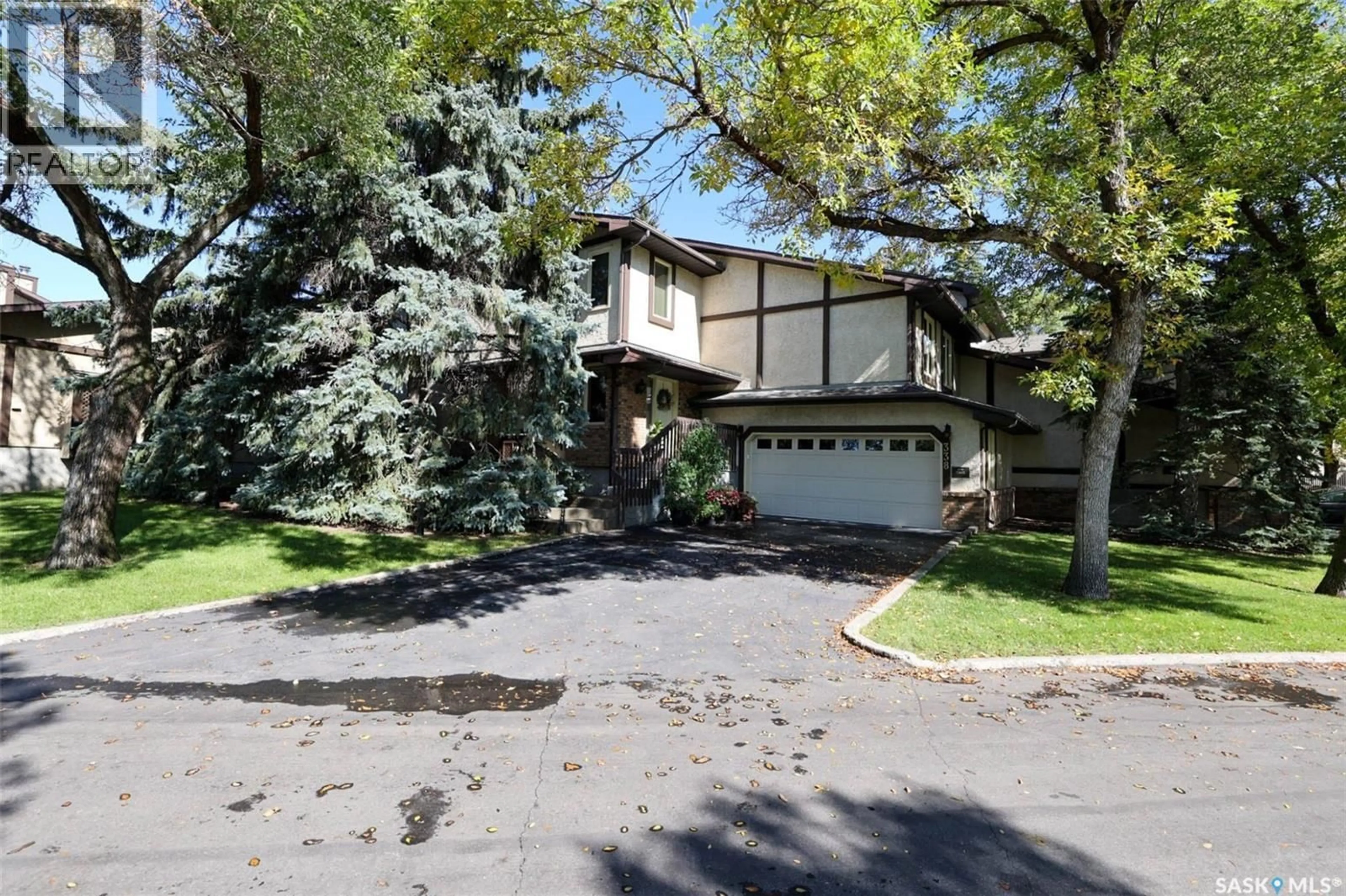 Unknown for 338 AVON DRIVE, Regina Saskatchewan S4V1L8
