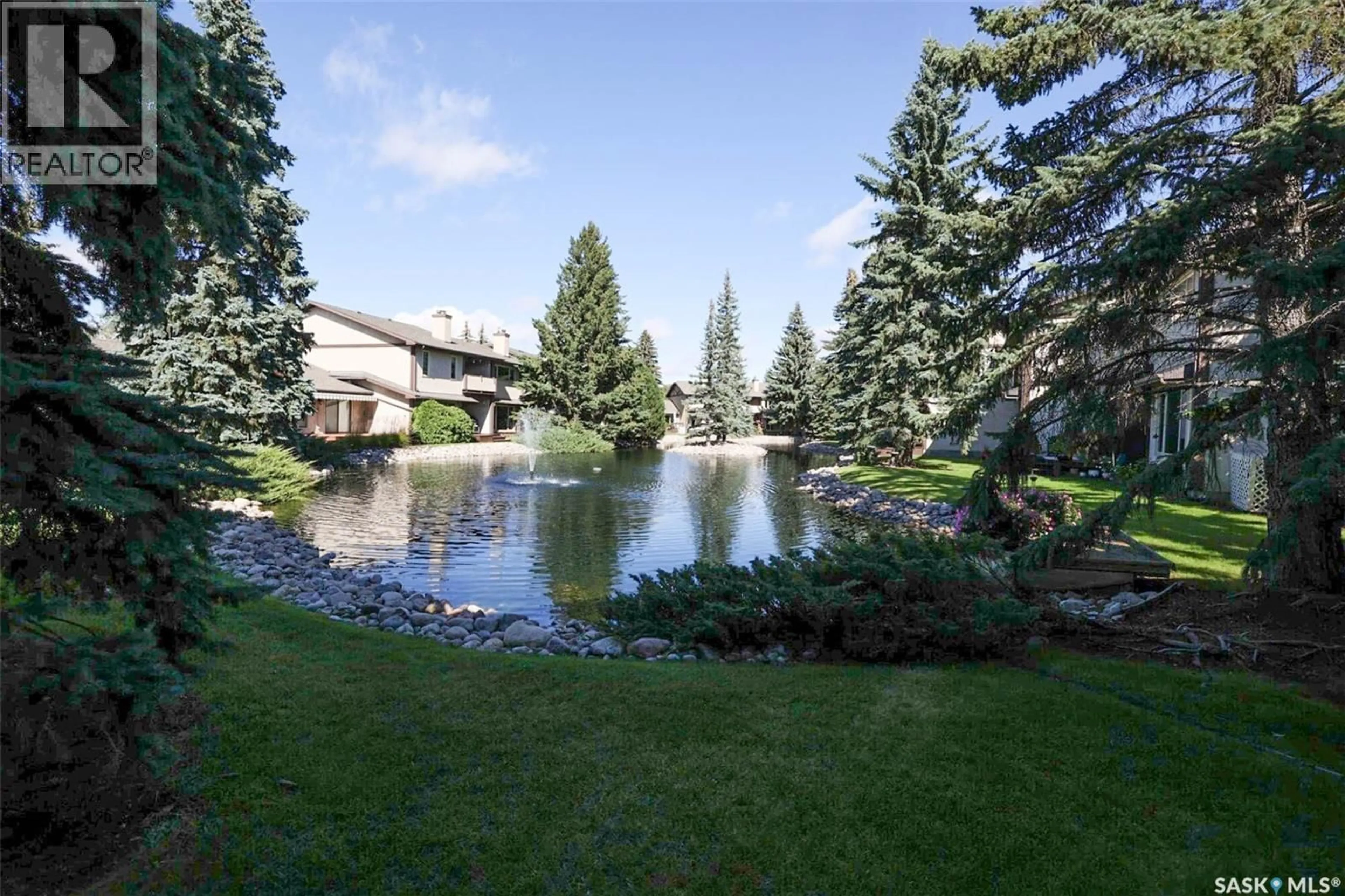 Patio, water/lake/river/ocean view for 338 AVON DRIVE, Regina Saskatchewan S4V1L8