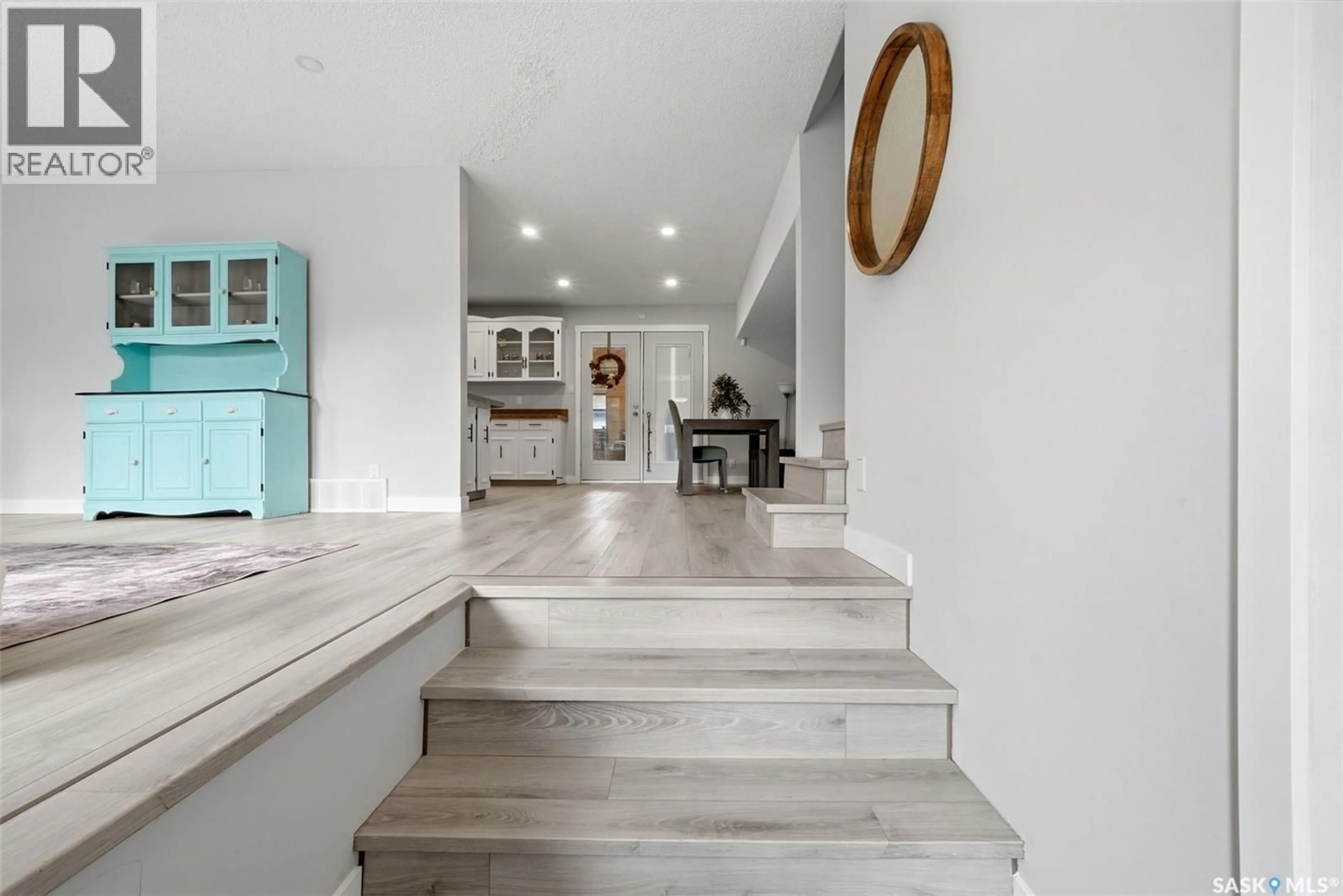 Stairs for E - 2714 JAQUES PLACE, Regina Saskatchewan S4V0X6