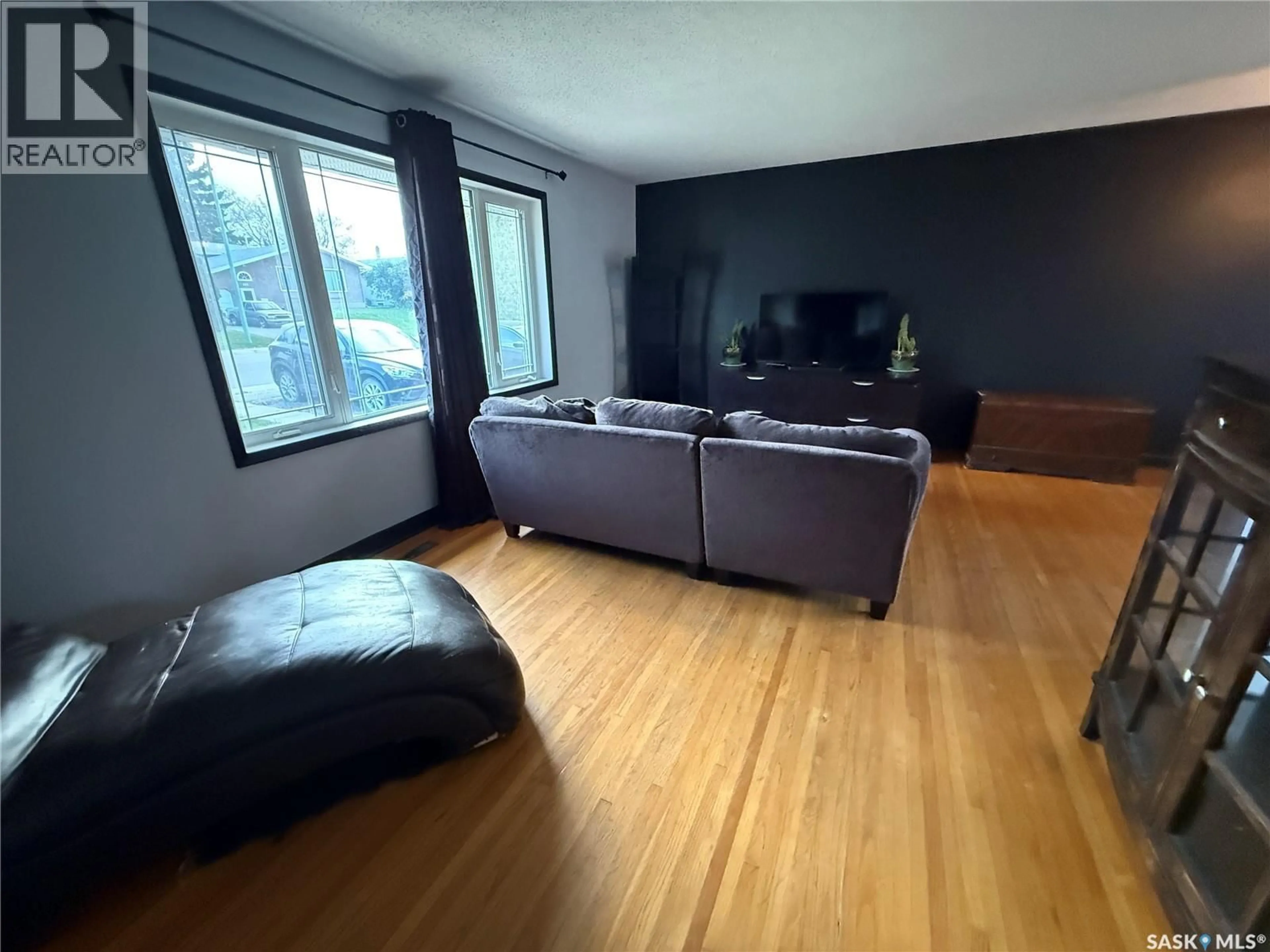 A pic of a room for 830 20TH STREET, Prince Albert Saskatchewan S6V4H6