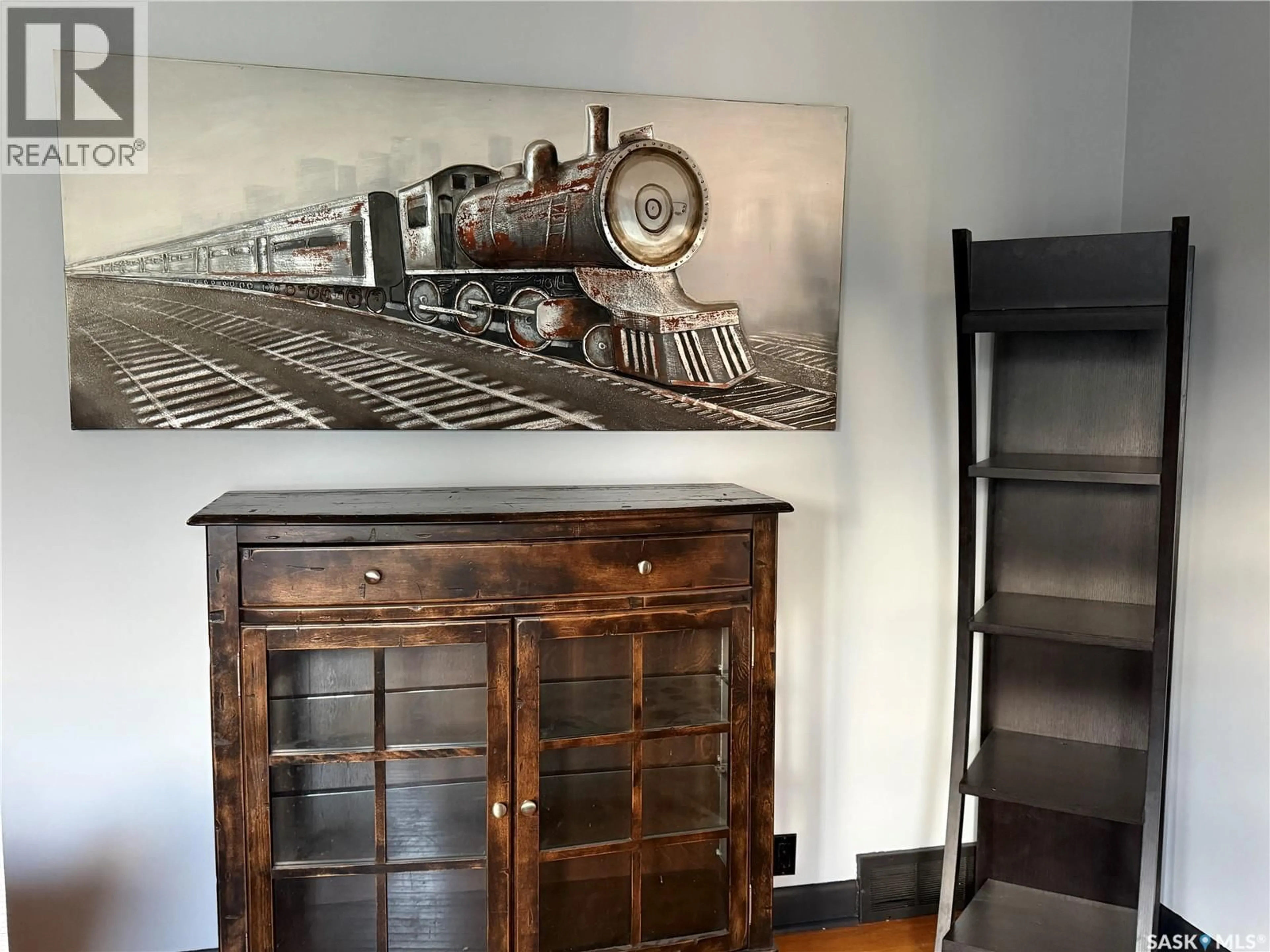 A pic of a room for 830 20TH STREET, Prince Albert Saskatchewan S6V4H6
