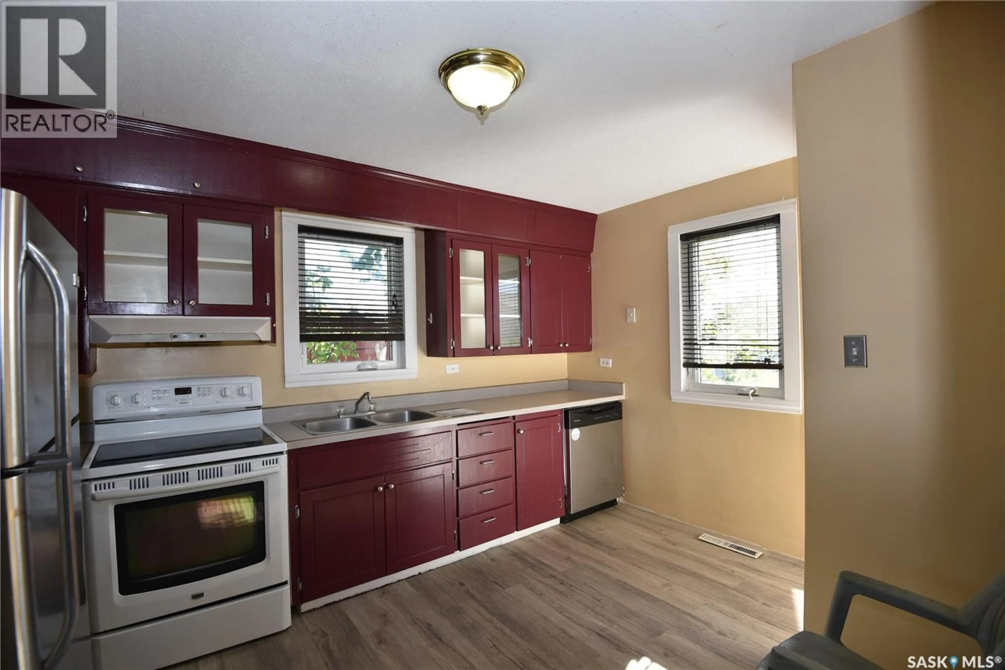 Standard kitchen, unknown for 302 CENTRE STREET, Codette Saskatchewan S0P0P0