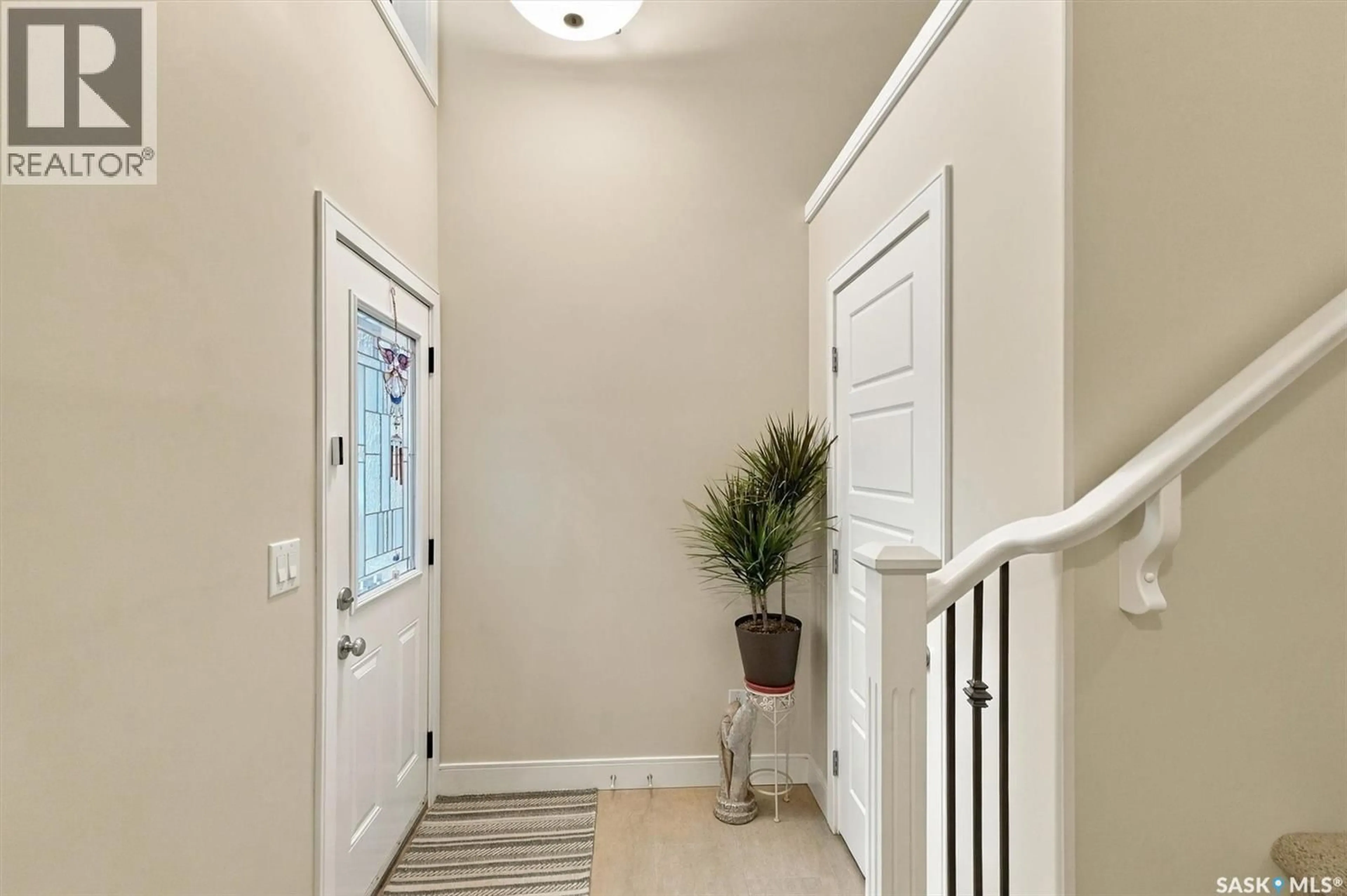Indoor entryway for 109 COWAN CRESCENT, Martensville Saskatchewan S0K2T1