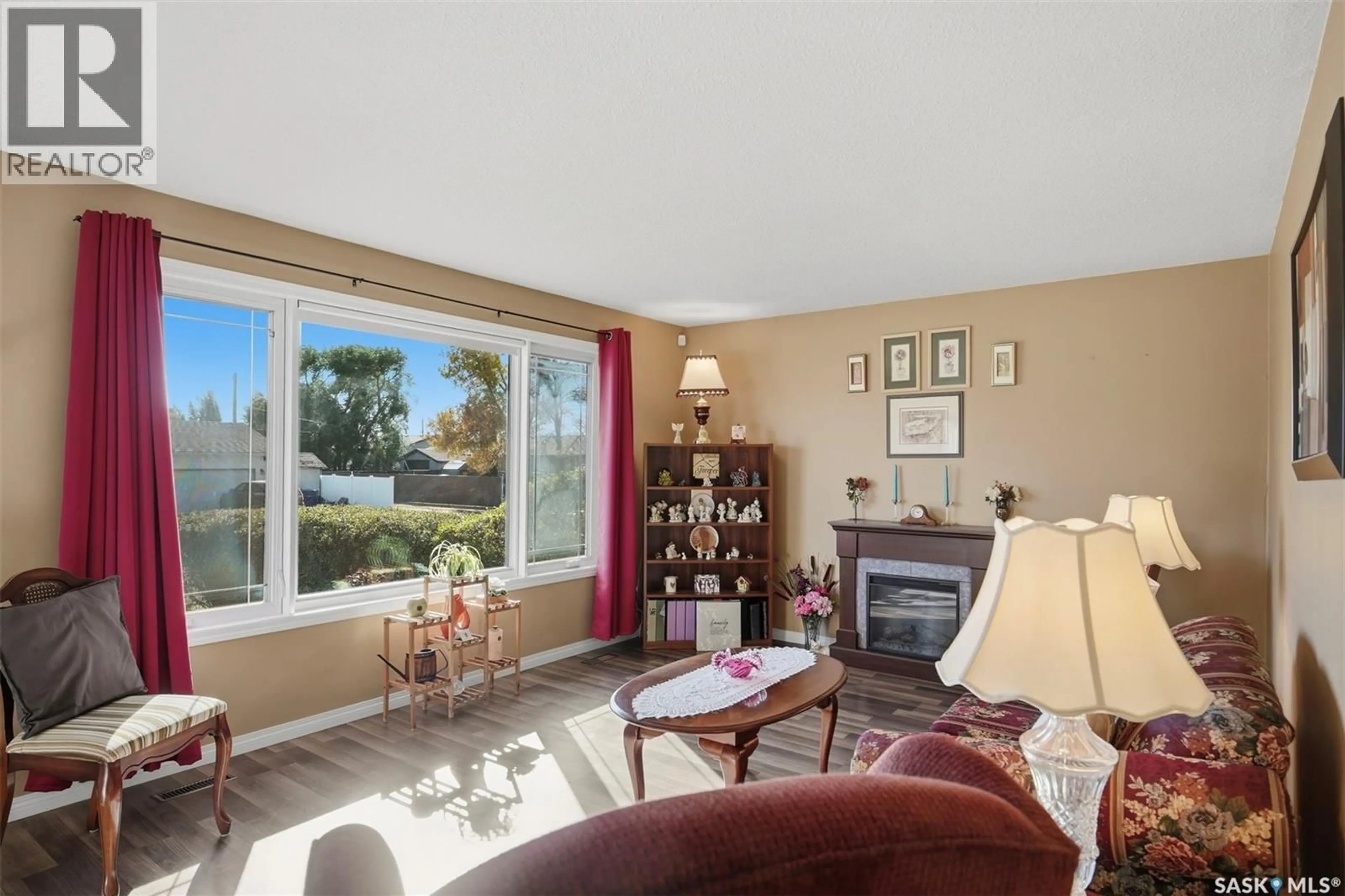Living room with furniture, unknown for 15 BLAKE CRESCENT, Aberdeen Saskatchewan S0K0A0
