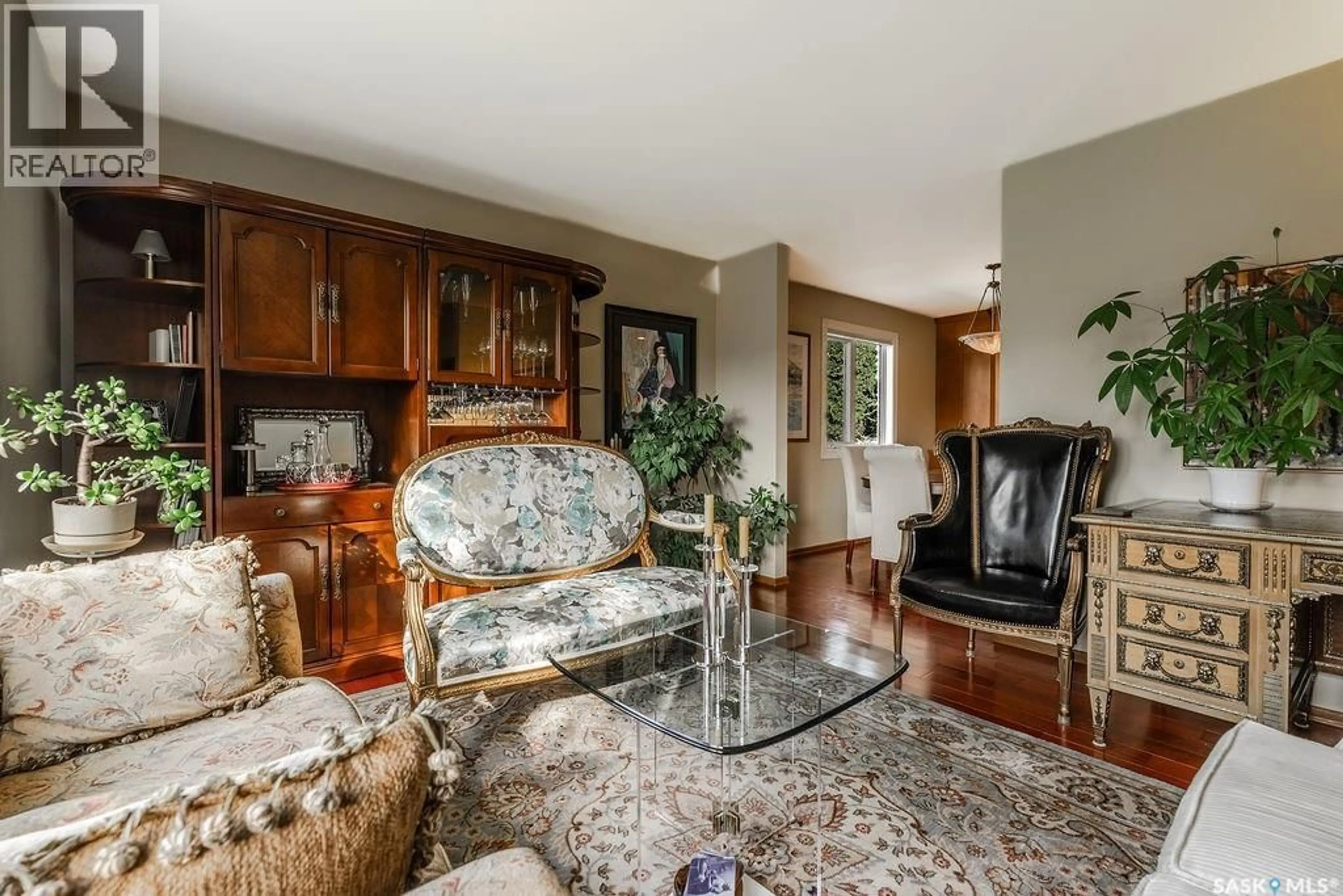 Living room with furniture, unknown for 222 GATHERCOLE CRESCENT, Saskatoon Saskatchewan S7K7J2