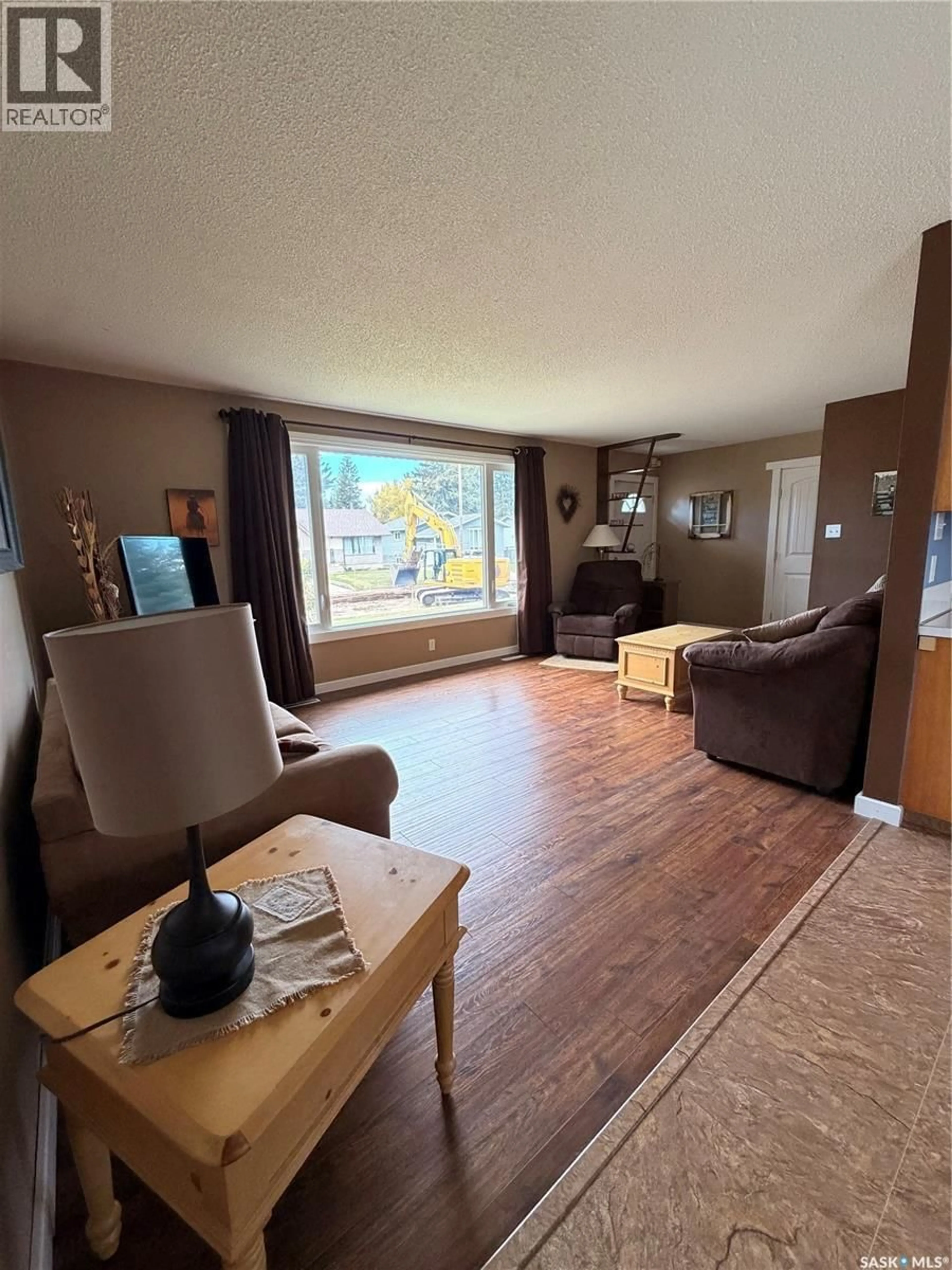 A pic of a room for 612 2ND STREET, Meadow Lake Saskatchewan S9X1E6