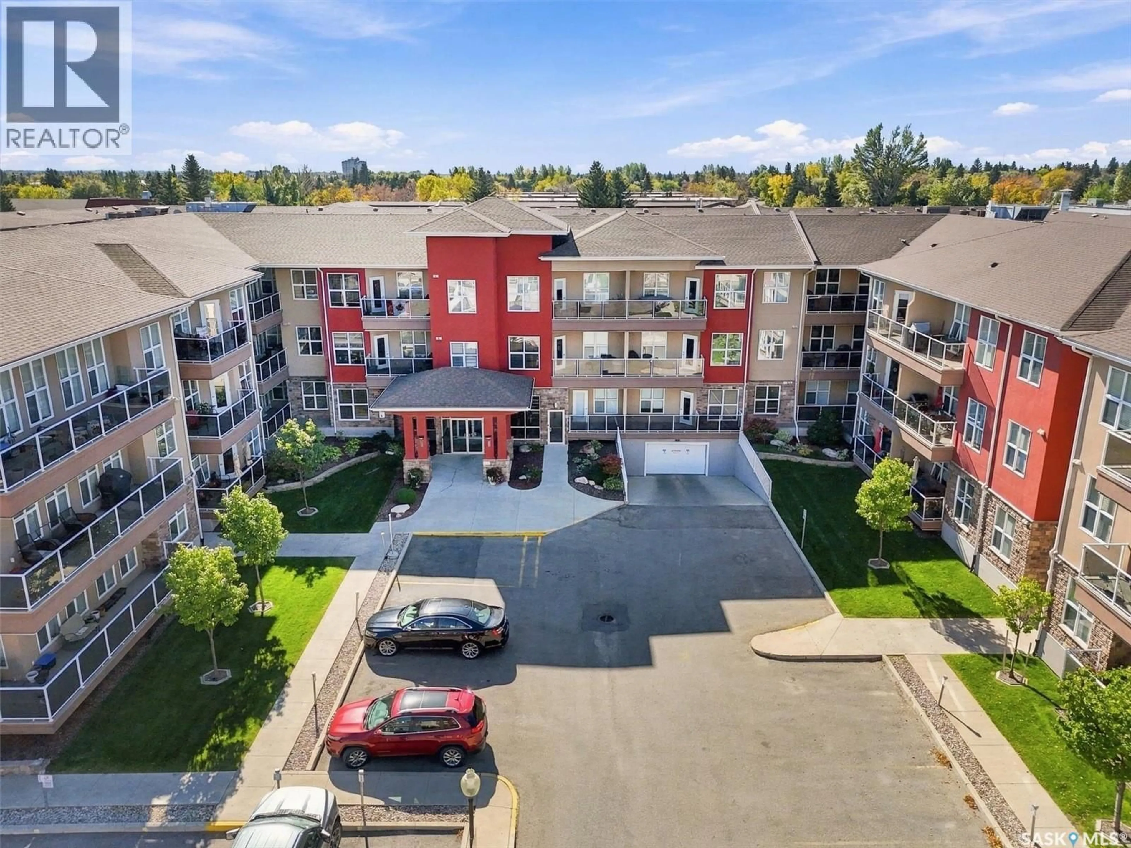 A pic from outside/outdoor area/front of a property/back of a property/a pic from drone, mountain view for 111 1035 MOSS AVENUE, Saskatoon Saskatchewan S7H2E5
