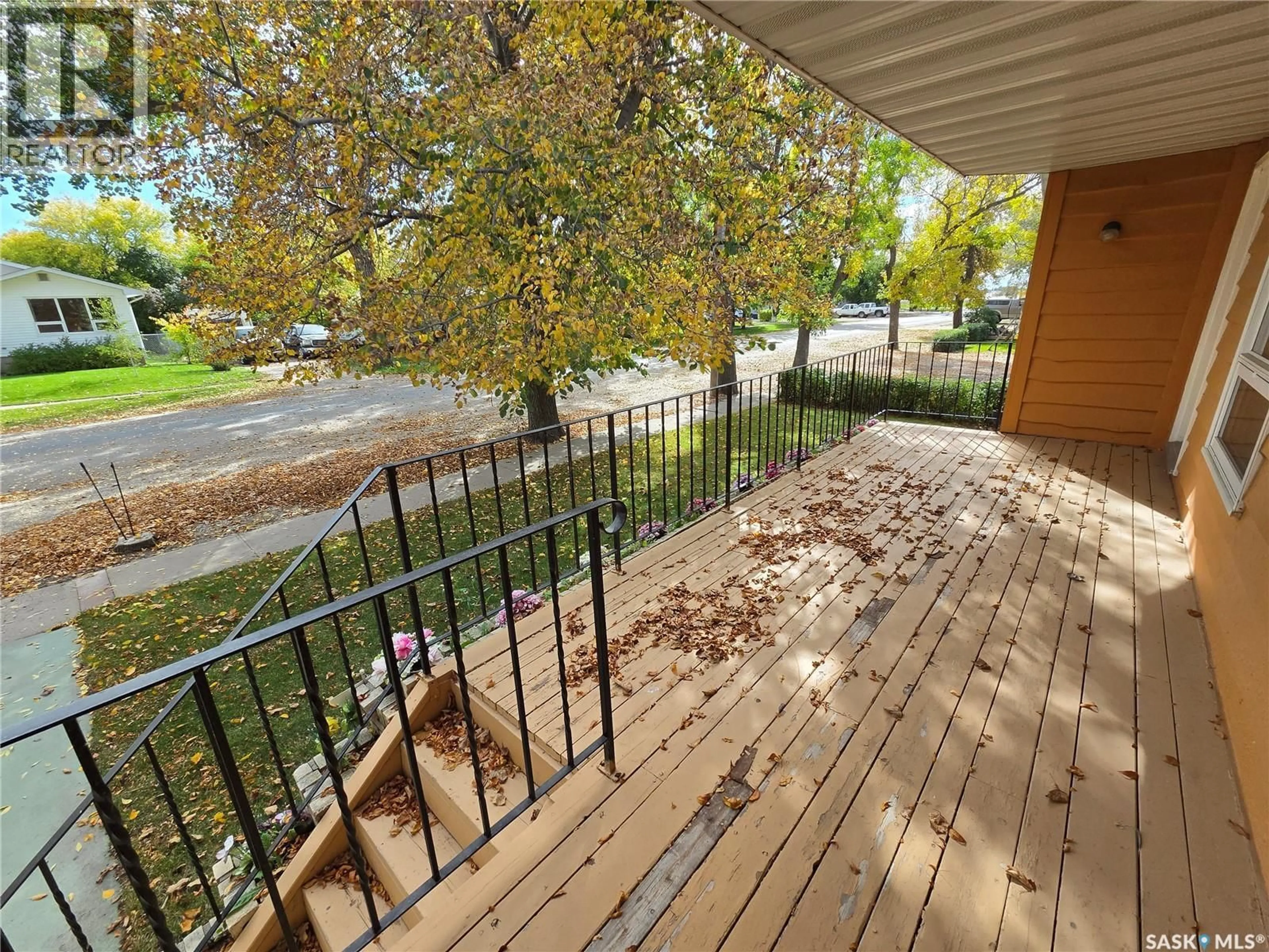 Patio, unknown for 125 MAINPRIZE STREET, Midale Saskatchewan S0C1S0