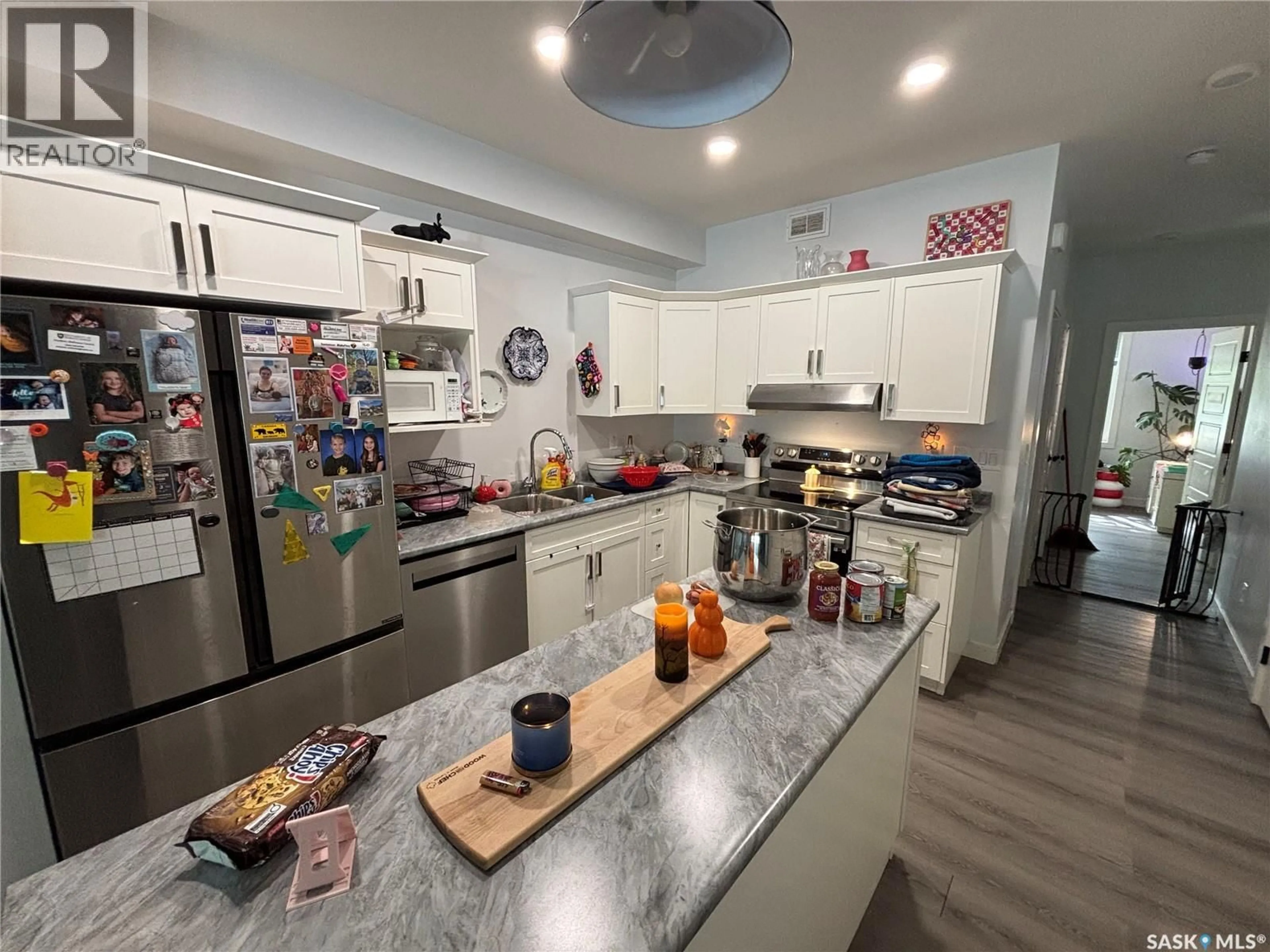 Open concept kitchen, unknown for A & B - 24 2ND AVENUE, Clavet Saskatchewan S0K0Y0