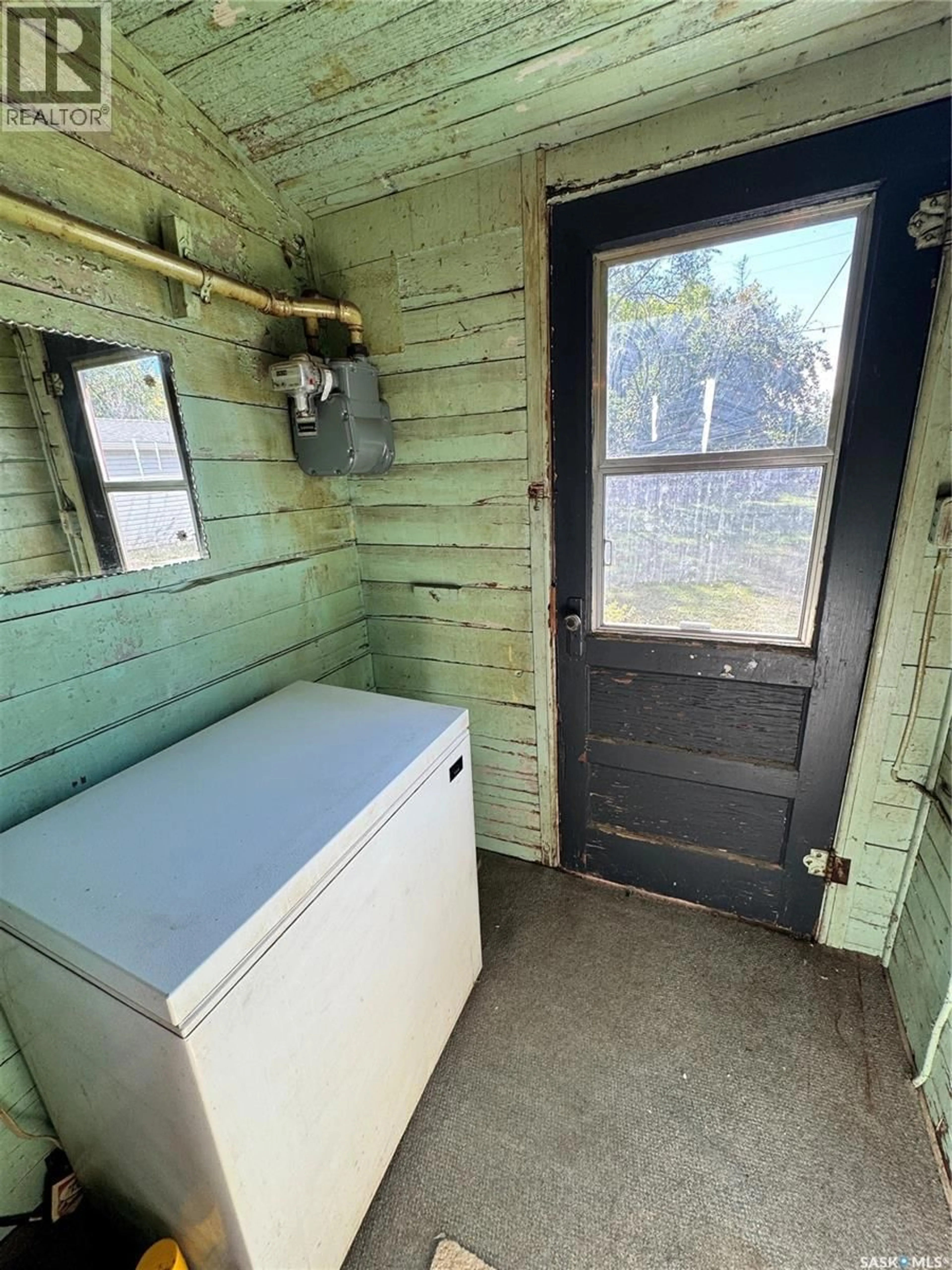 A pic of a room for 414 4TH AVENUE, Biggar Saskatchewan S0K0M0