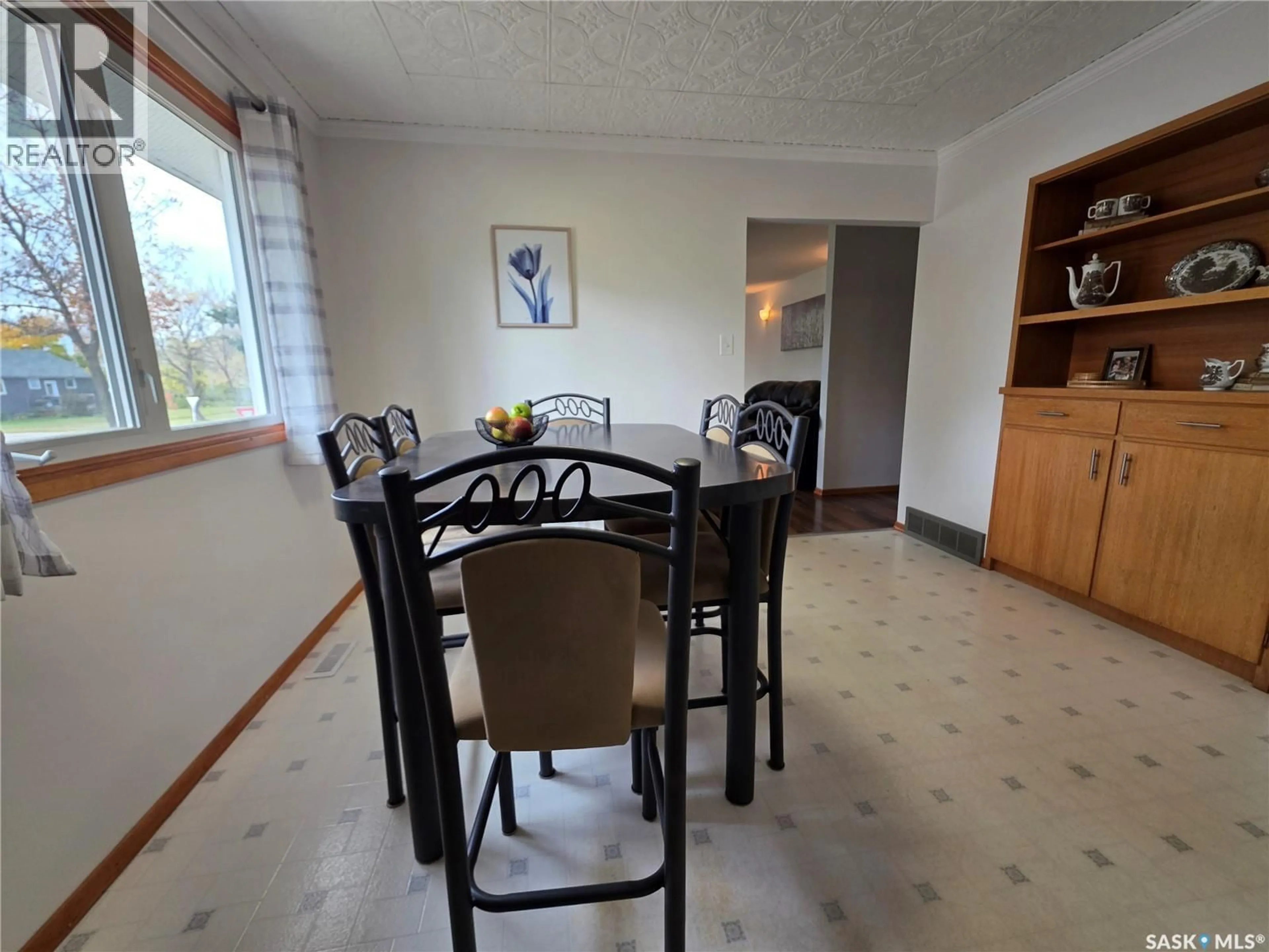 Dining room, unknown for 503 THOMPSON STREET, Herbert Saskatchewan S0H2A0