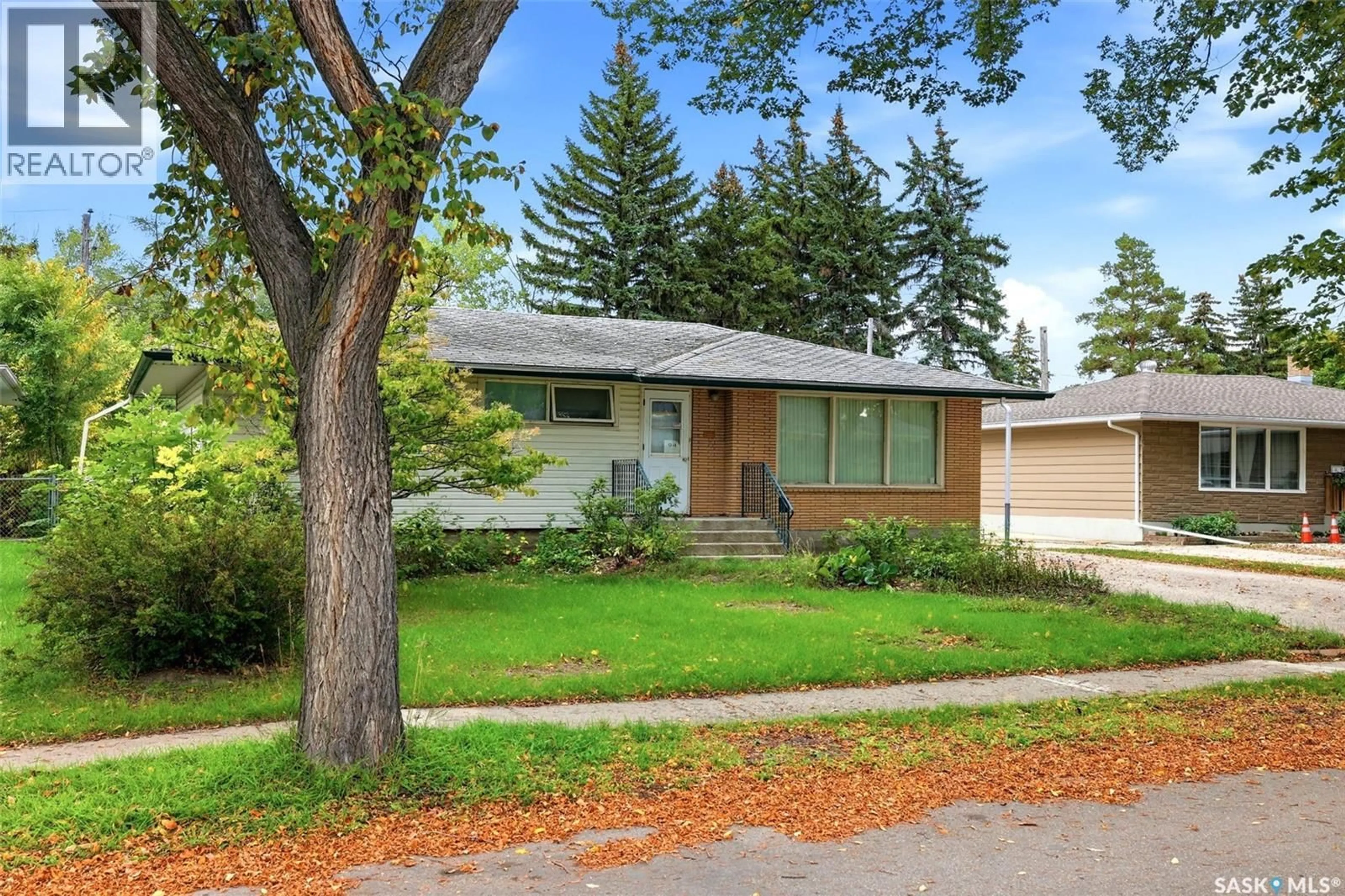 Home with vinyl exterior material, street for 94 DARKE CRESCENT, Regina Saskatchewan S4S3X9