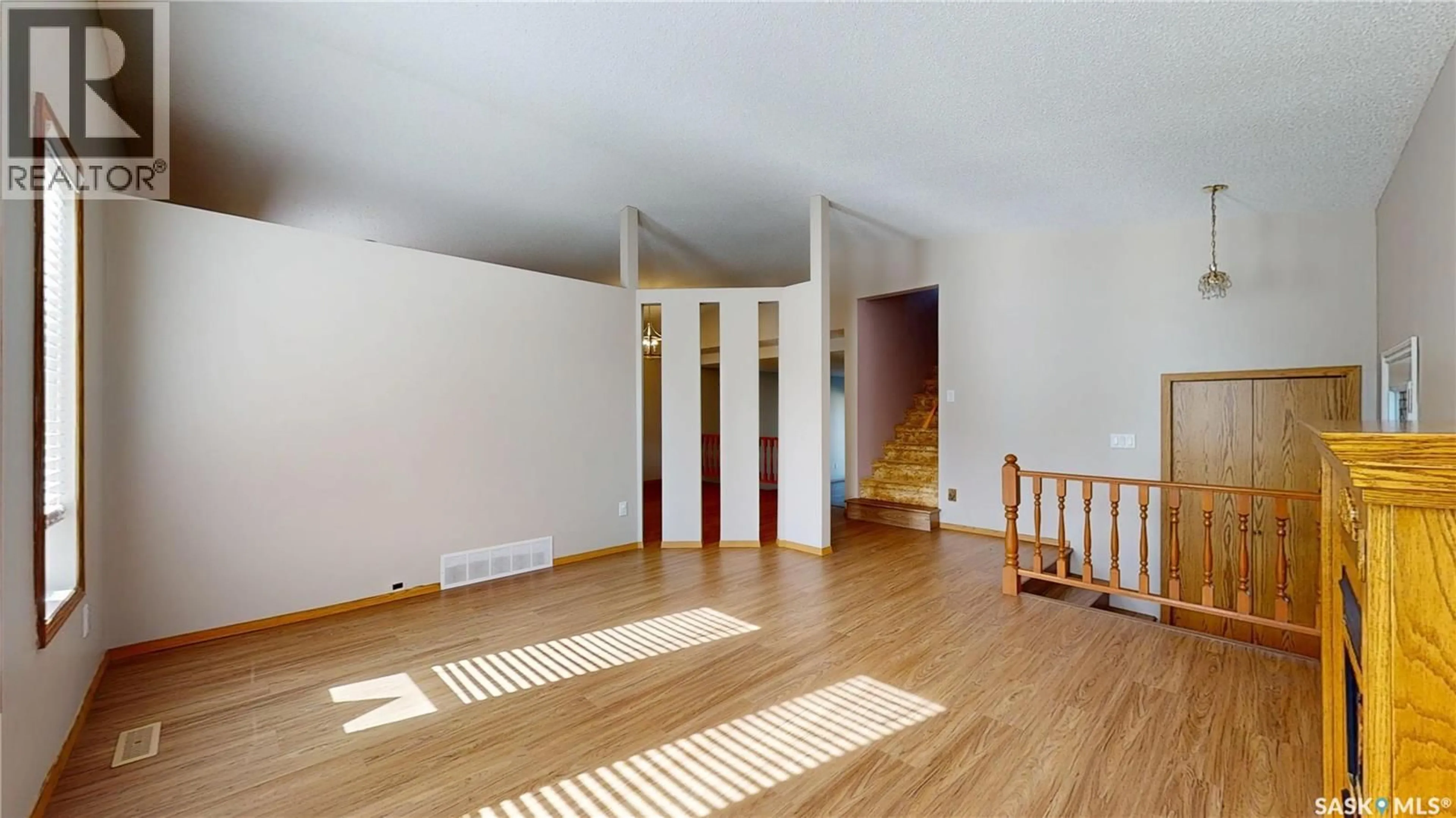 Unknown for 6418 DALGLIESH DRIVE, Regina Saskatchewan S4X2R2