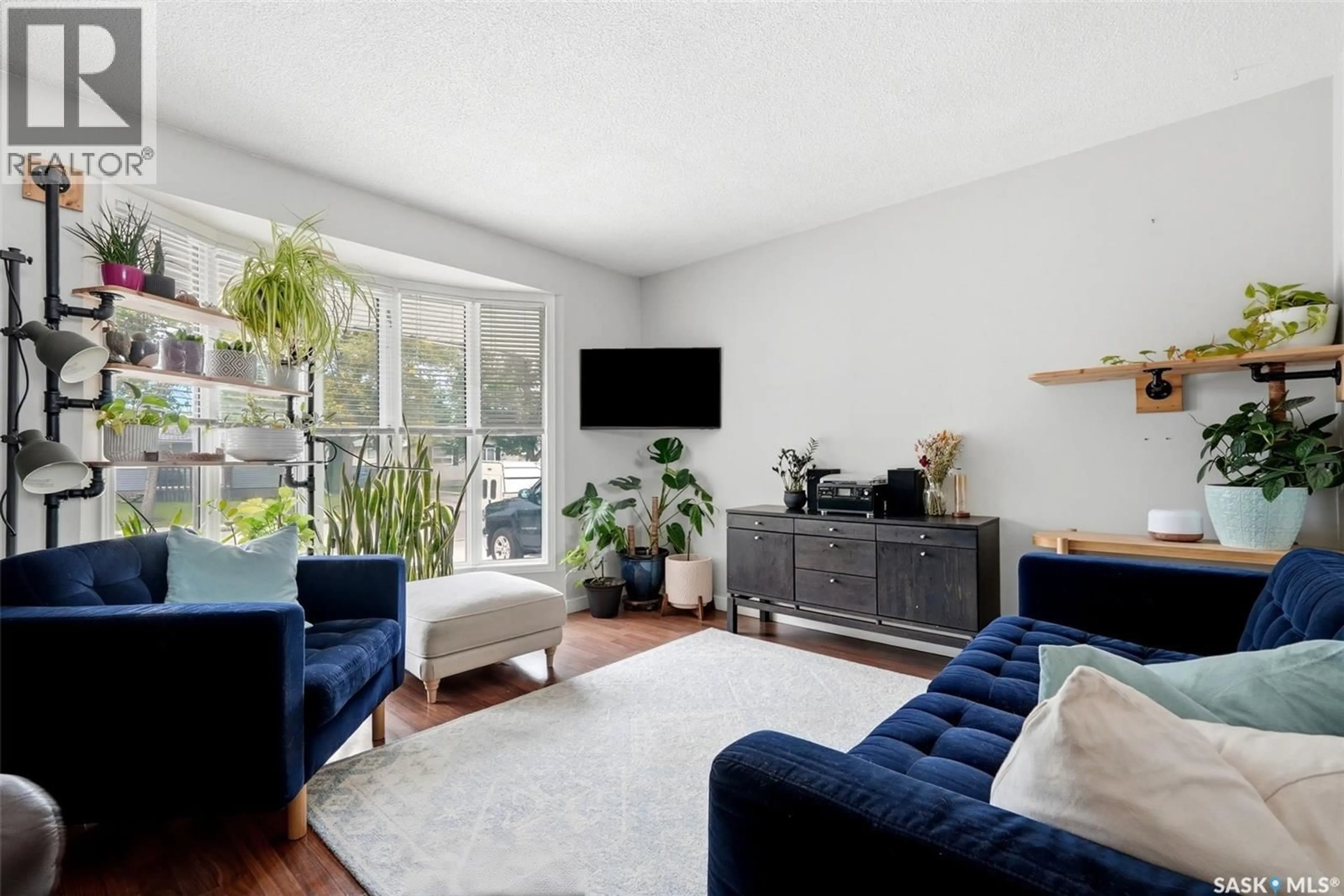 Living room with furniture, unknown for 54 TRUDELLE CRESCENT, Regina Saskatchewan S4T6T3