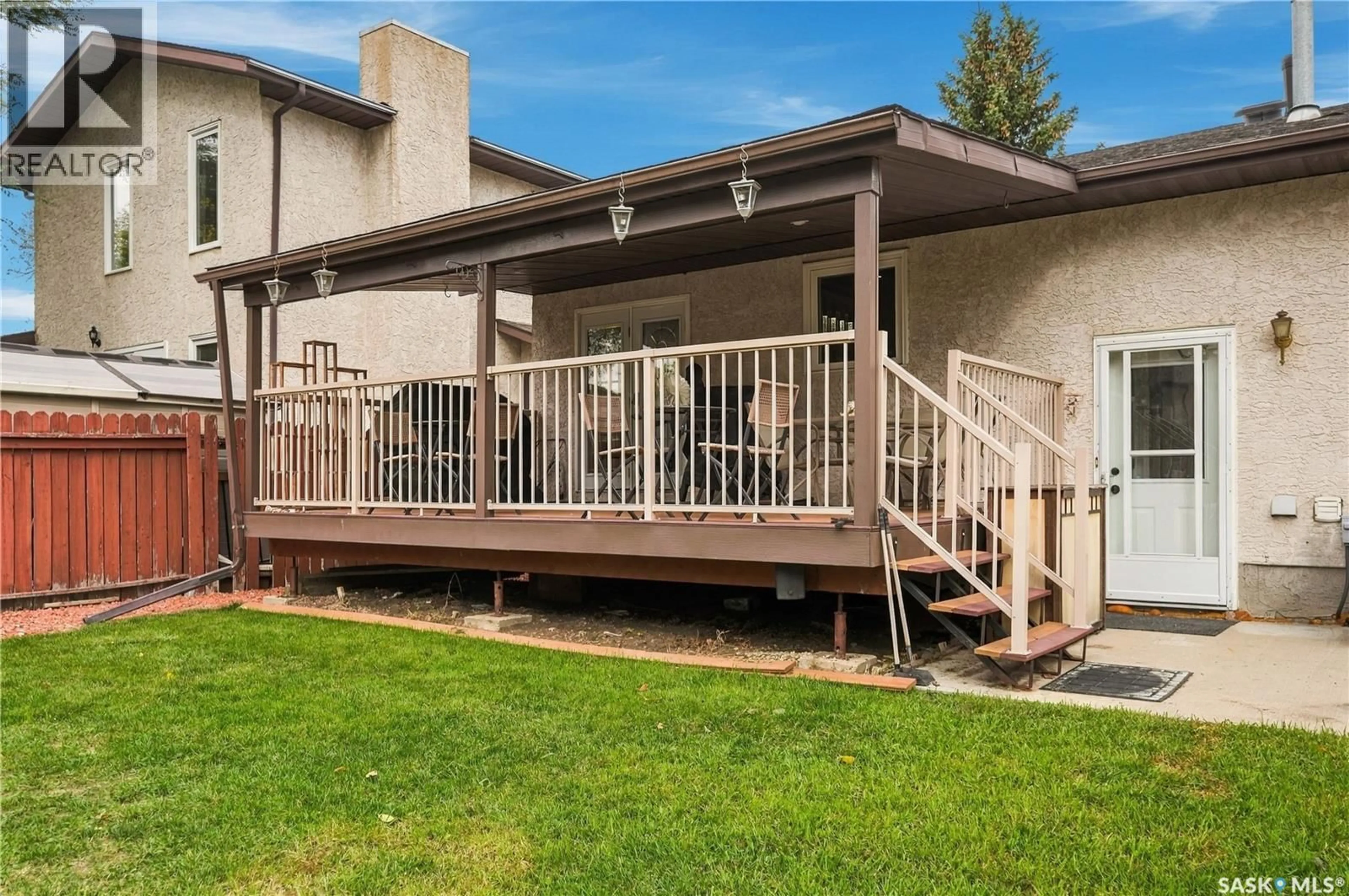 Patio, unknown for 6546 RUSH PLACE, Regina Saskatchewan S4X3J1