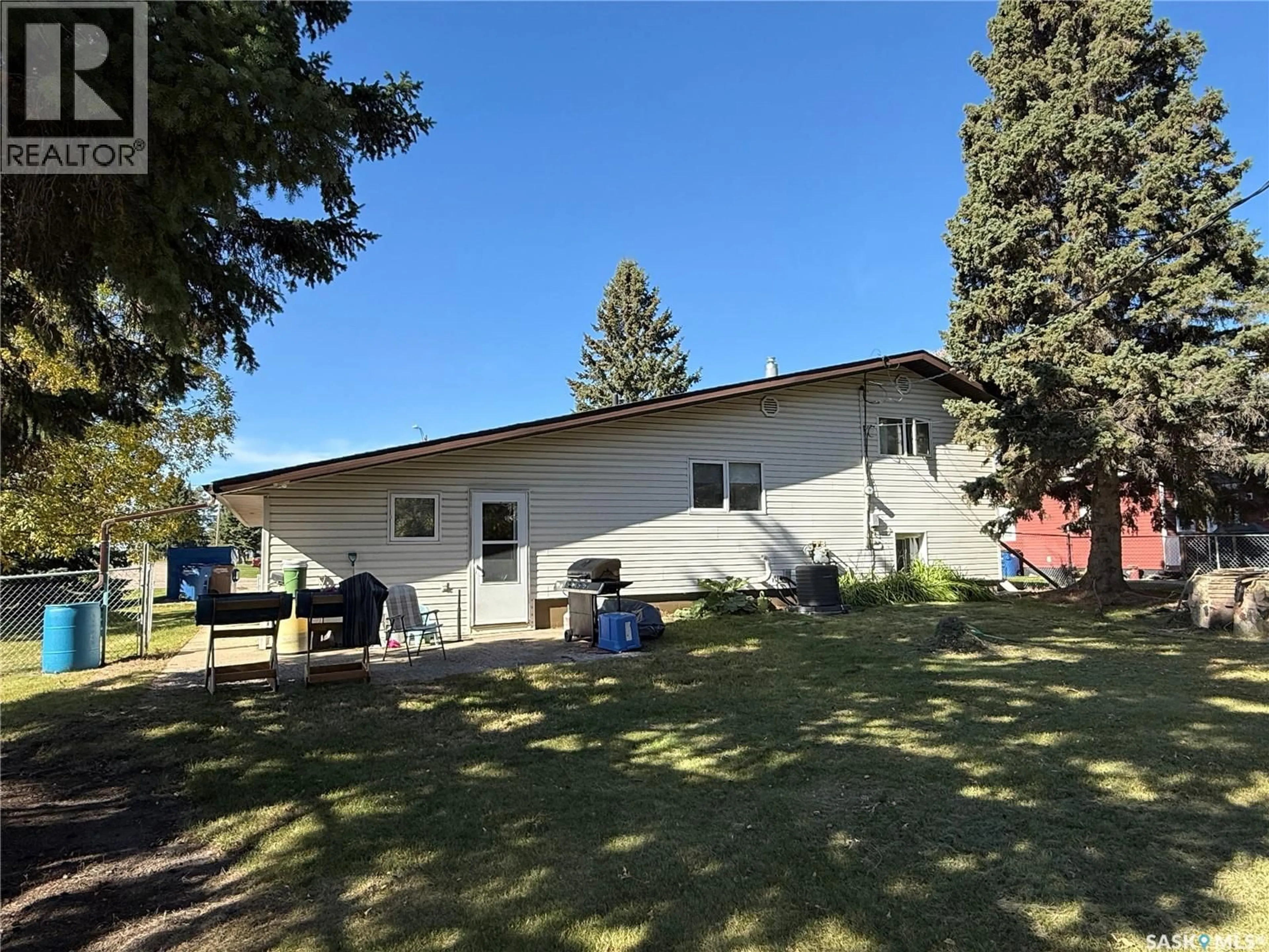 A pic from outside/outdoor area/front of a property/back of a property/a pic from drone, unknown for 4 PEPPER PLACE, Shellbrook Saskatchewan S0J2E0