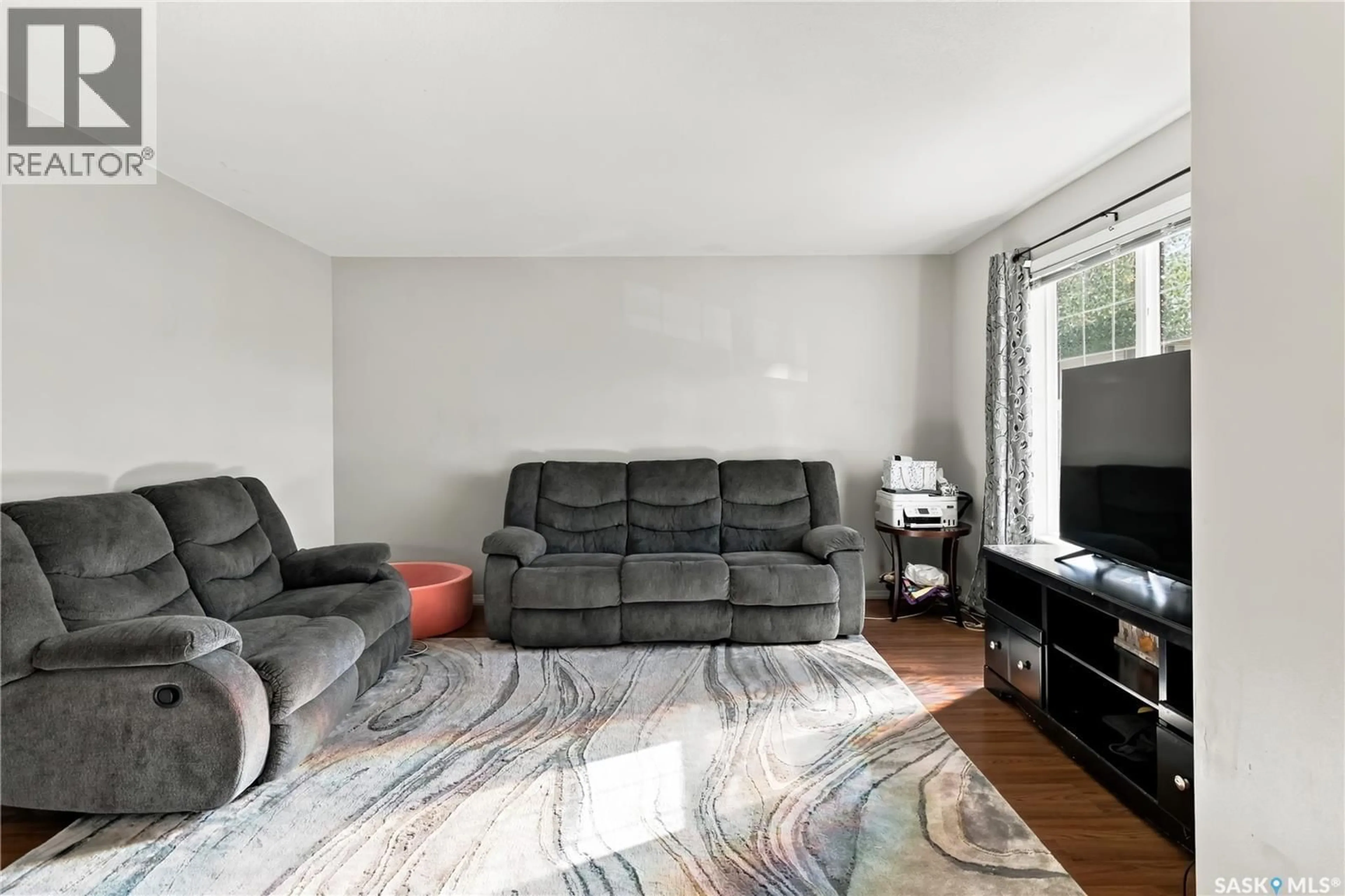 Living room with furniture, unknown for 115 203 HEROLD TERRACE, Saskatoon Saskatchewan S7V1H8