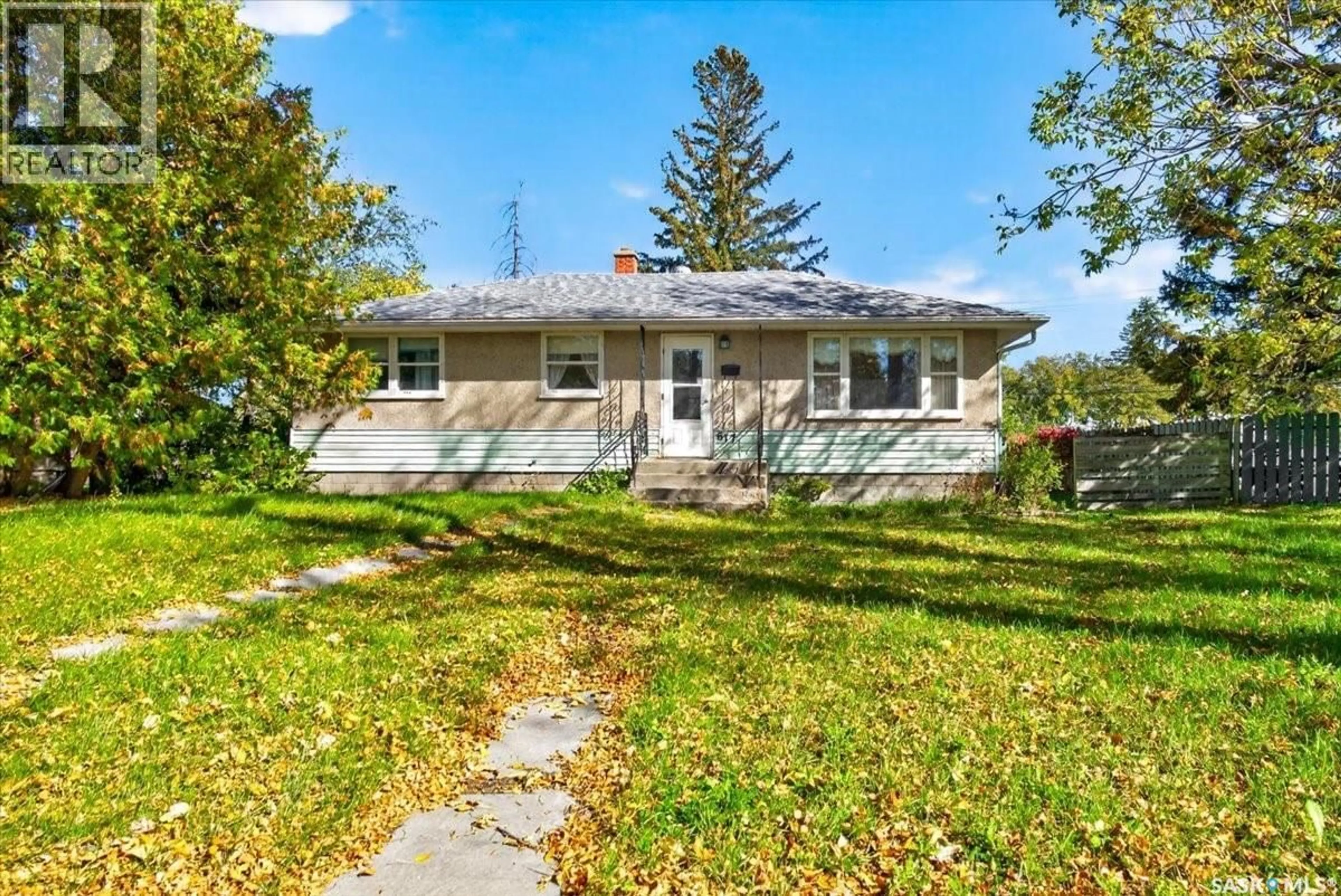 Unknown for 617 ABERDEEN CRESCENT, Regina Saskatchewan S4T6A9