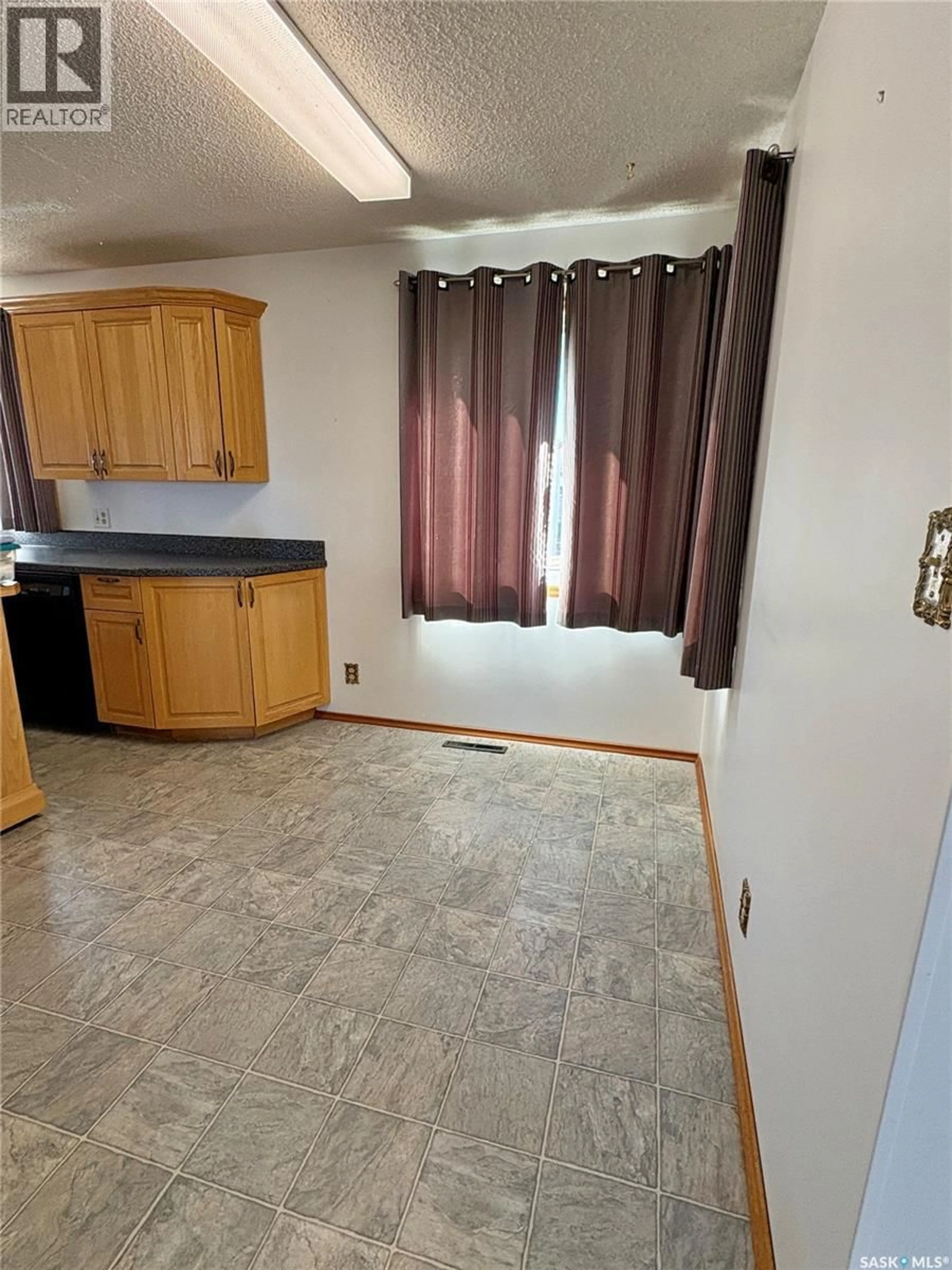 A pic of a room for 306 2ND STREET, Kyle Saskatchewan S0L1T0