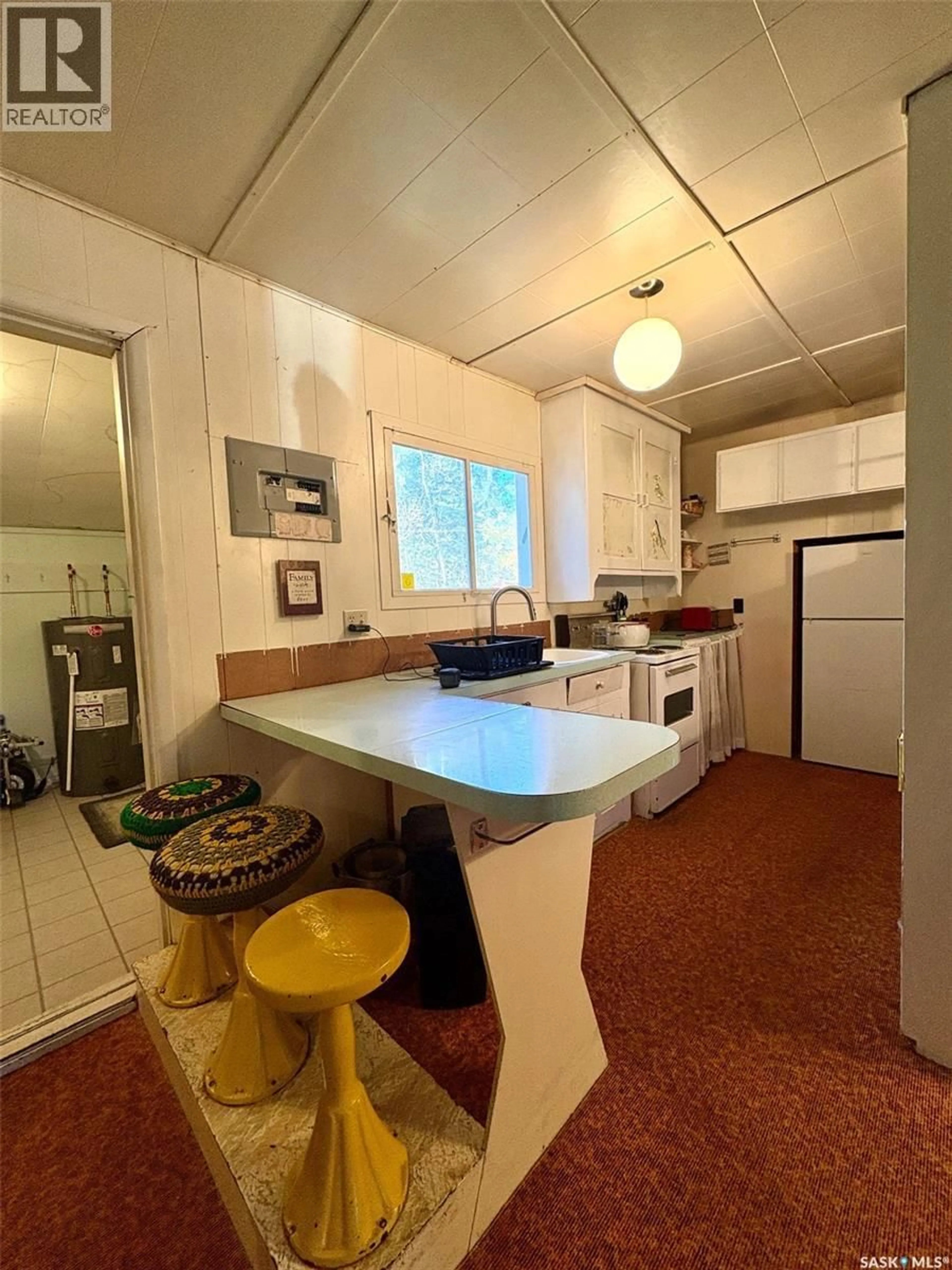 Standard kitchen, unknown for 15 WAKISEW AVENUE, Good Spirit Lake Prov Park Saskatchewan S0A3V0