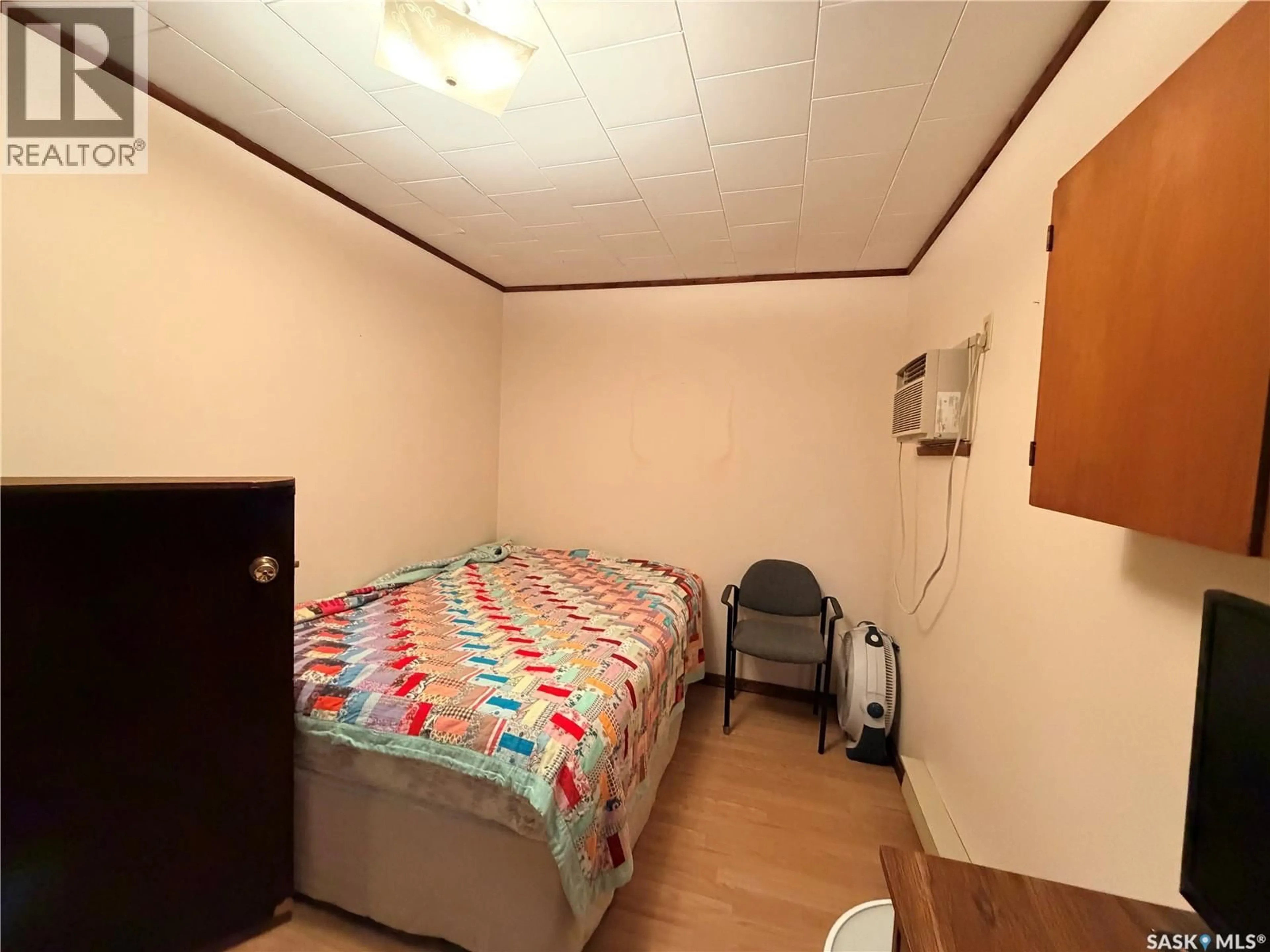 A pic of a room for 225 5TH AVENUE, Assiniboia Saskatchewan S0H0B0