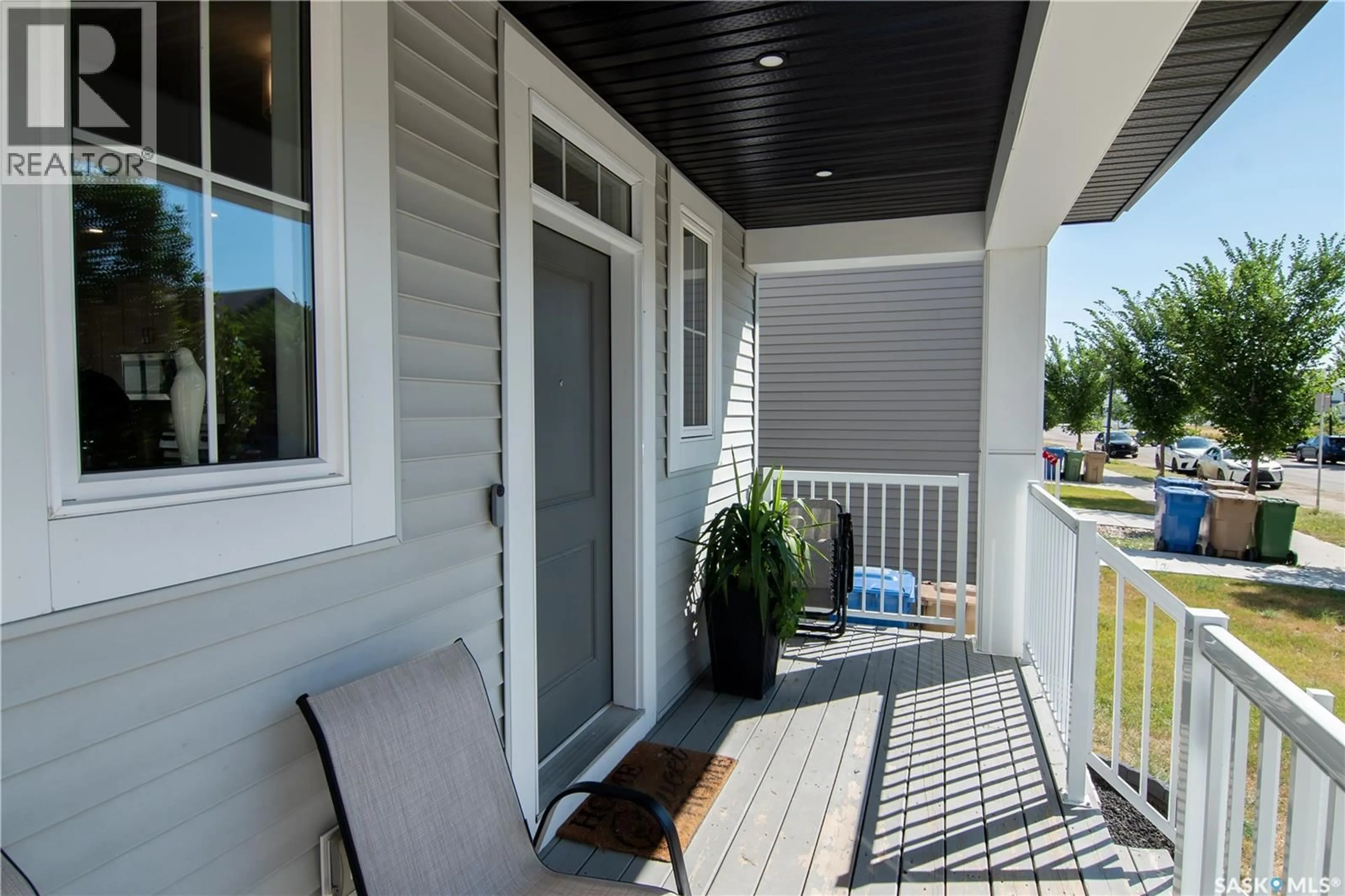 Home with vinyl exterior material, street for E - 5148 BUCKINGHAM DRIVE, Regina Saskatchewan S4V3W2
