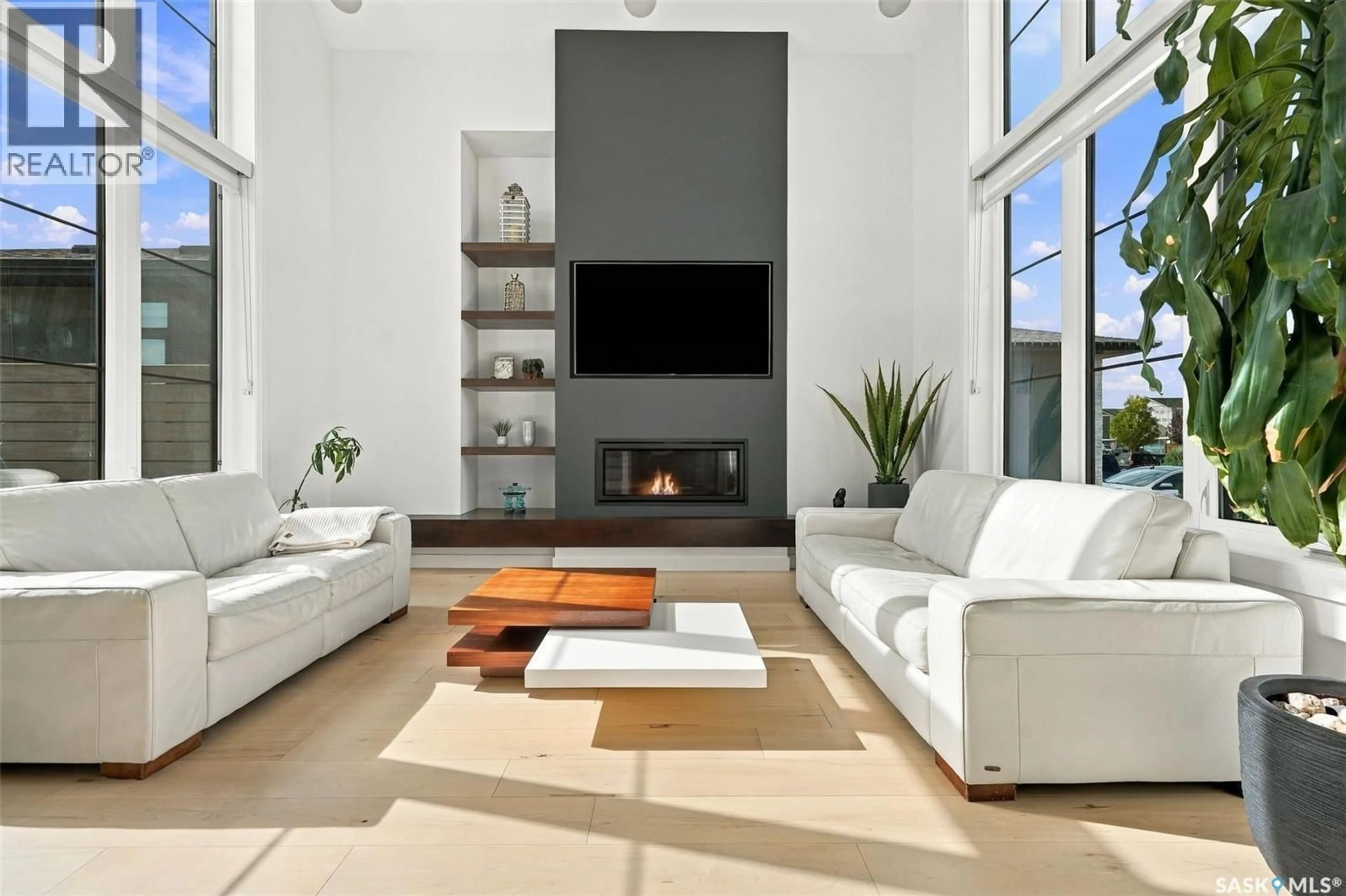 Living room with furniture, ceramic/tile floor for 6221 KOEP AVENUE, Regina Saskatchewan S4X0J2