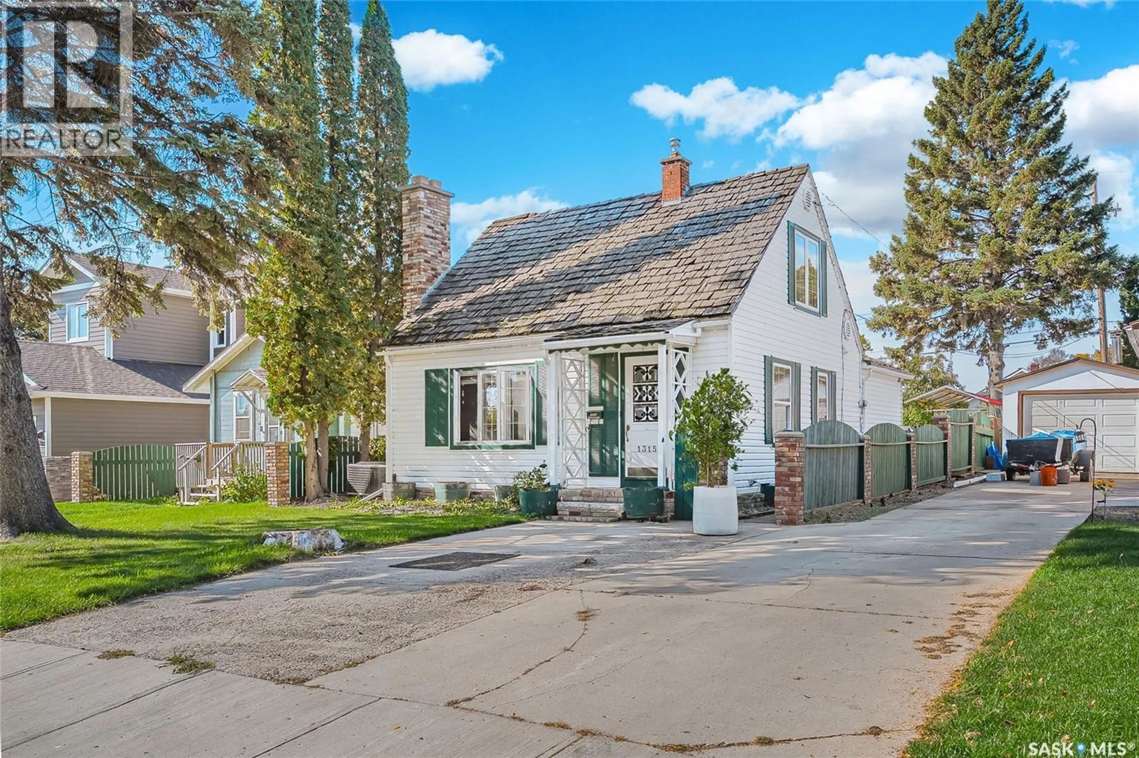 Unknown for 1315 2ND AVENUE, Saskatoon Saskatchewan S7K3E6