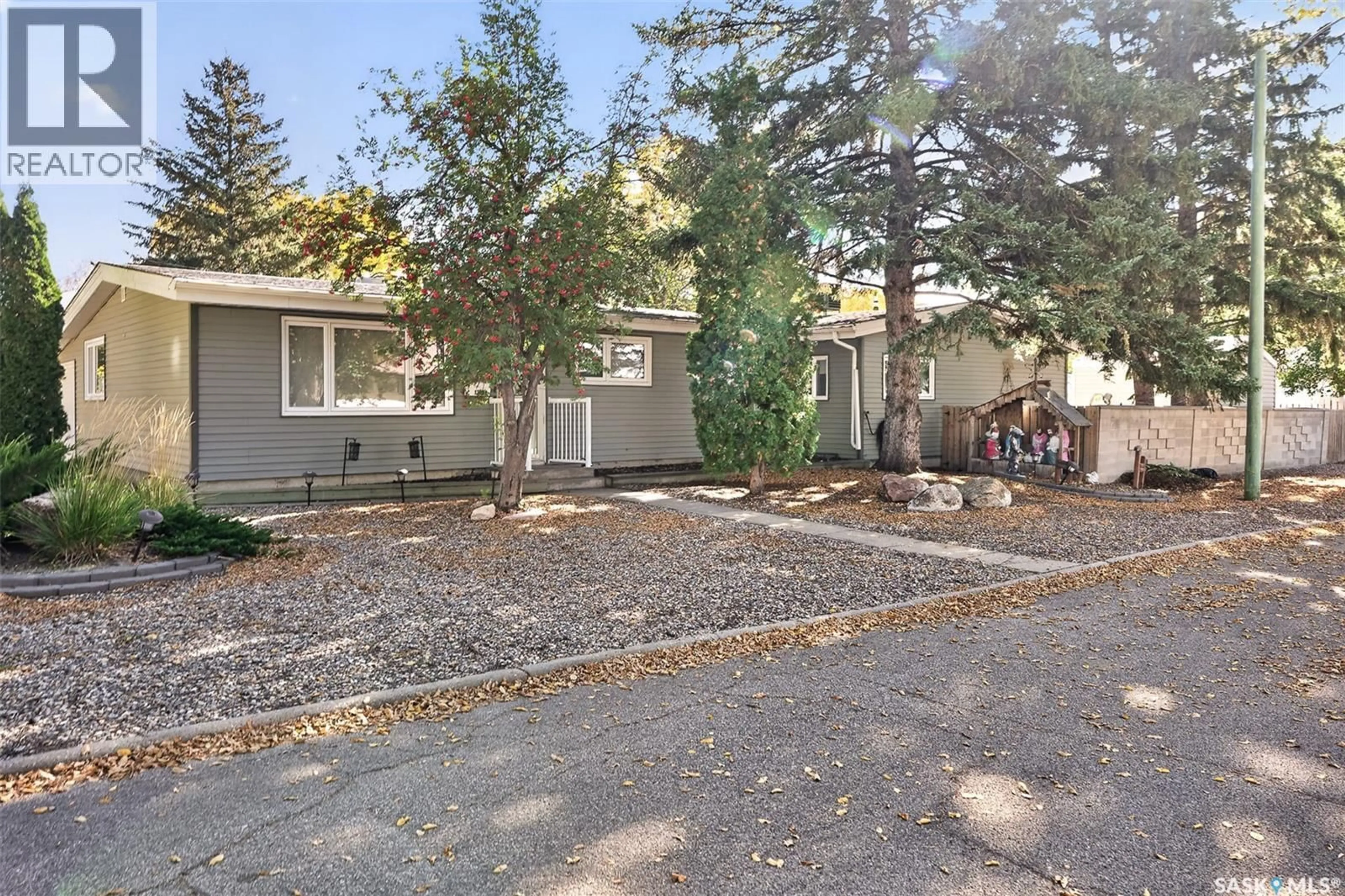 Unknown for 1245 BROWN STREET, Moose Jaw Saskatchewan S6H2Z8