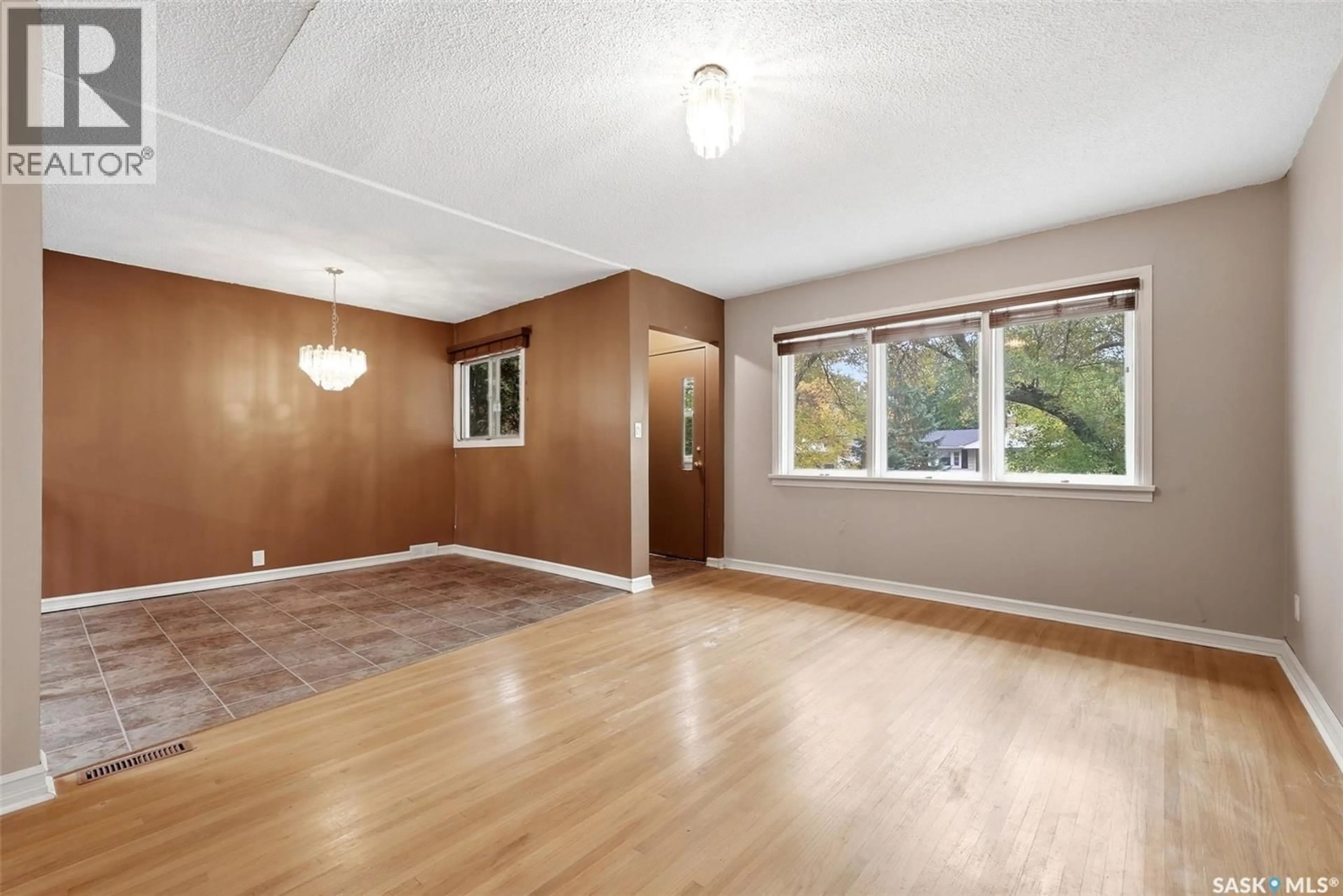 A pic of a room for 2742 MCARA STREET, Regina Saskatchewan S4N2X1