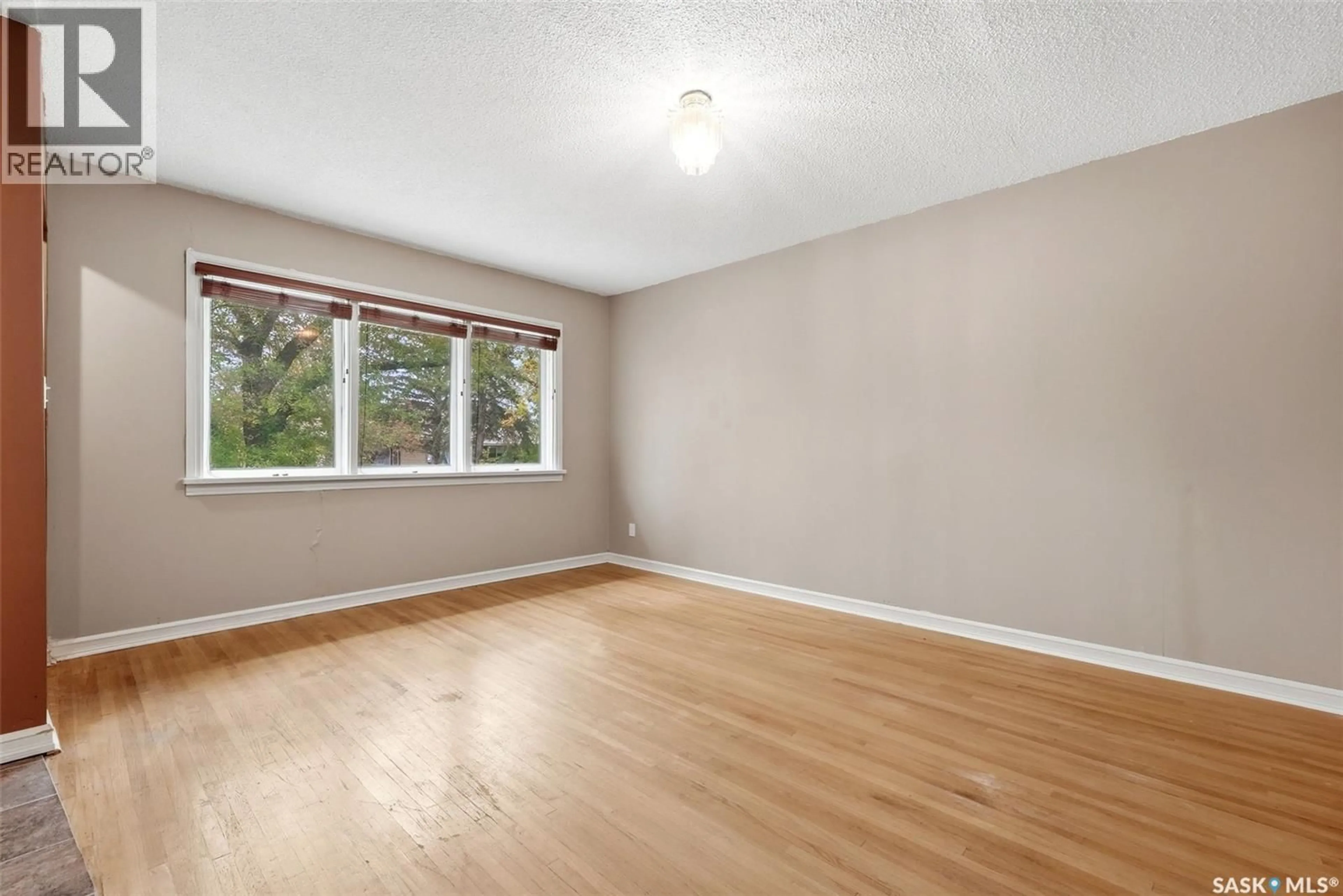 A pic of a room for 2742 MCARA STREET, Regina Saskatchewan S4N2X1
