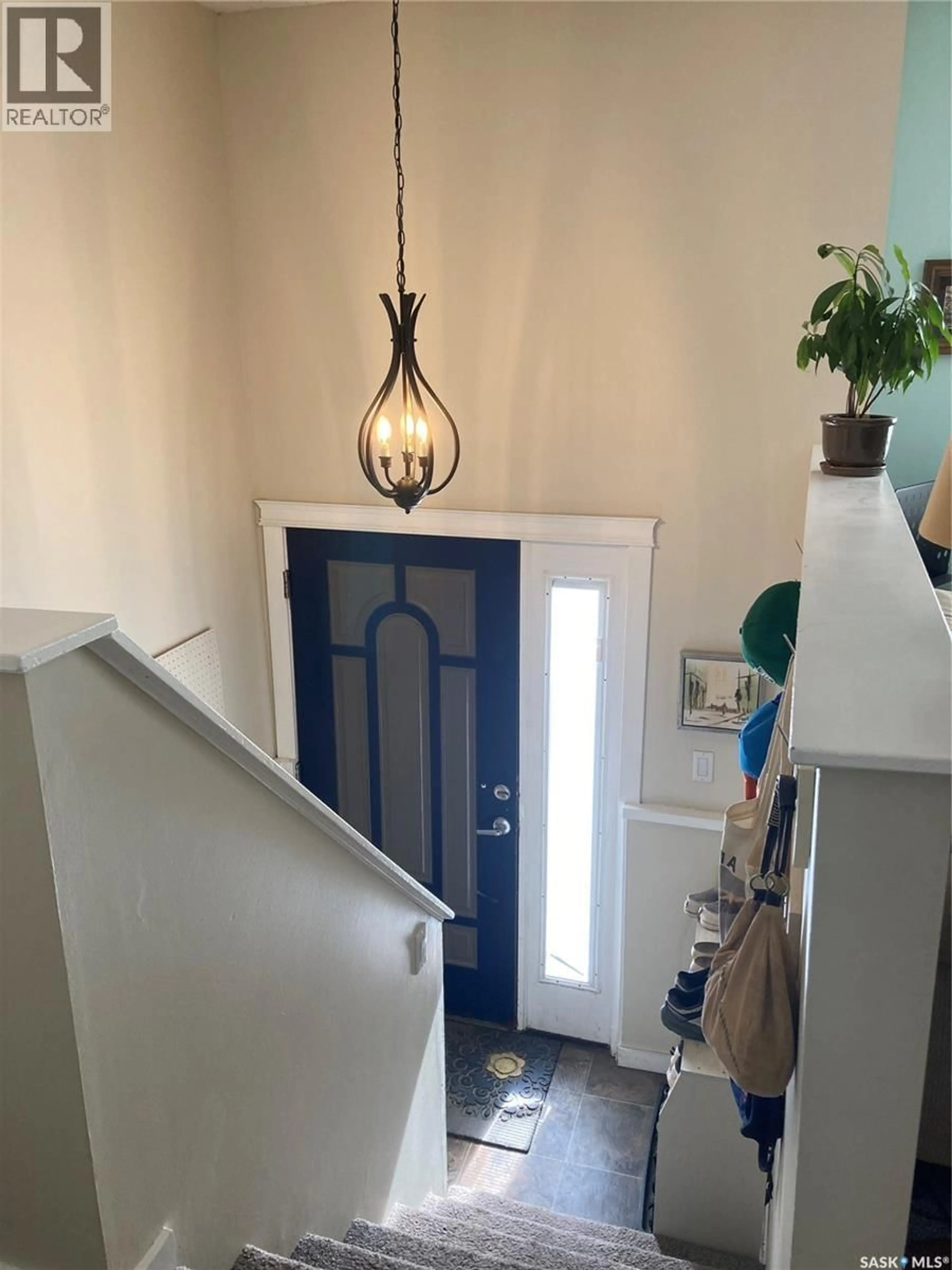 Indoor entryway for A & B - 204 5TH AVENUE, Caronport Saskatchewan S0H0S0