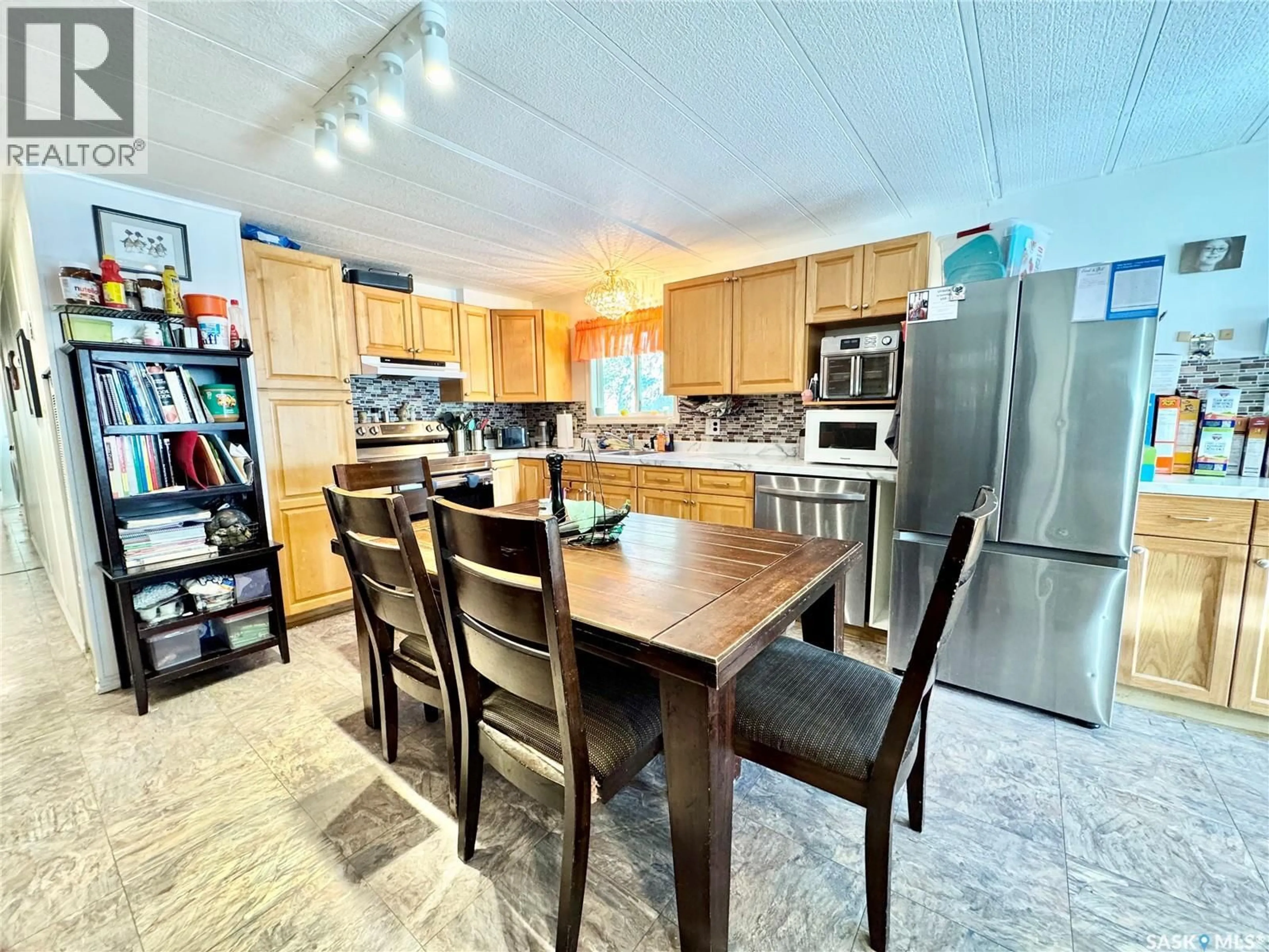 Open concept kitchen, unknown for 46 EASTVIEW TRAILER COURT, Prince Albert Rm No. 461 Saskatchewan S6V5P9
