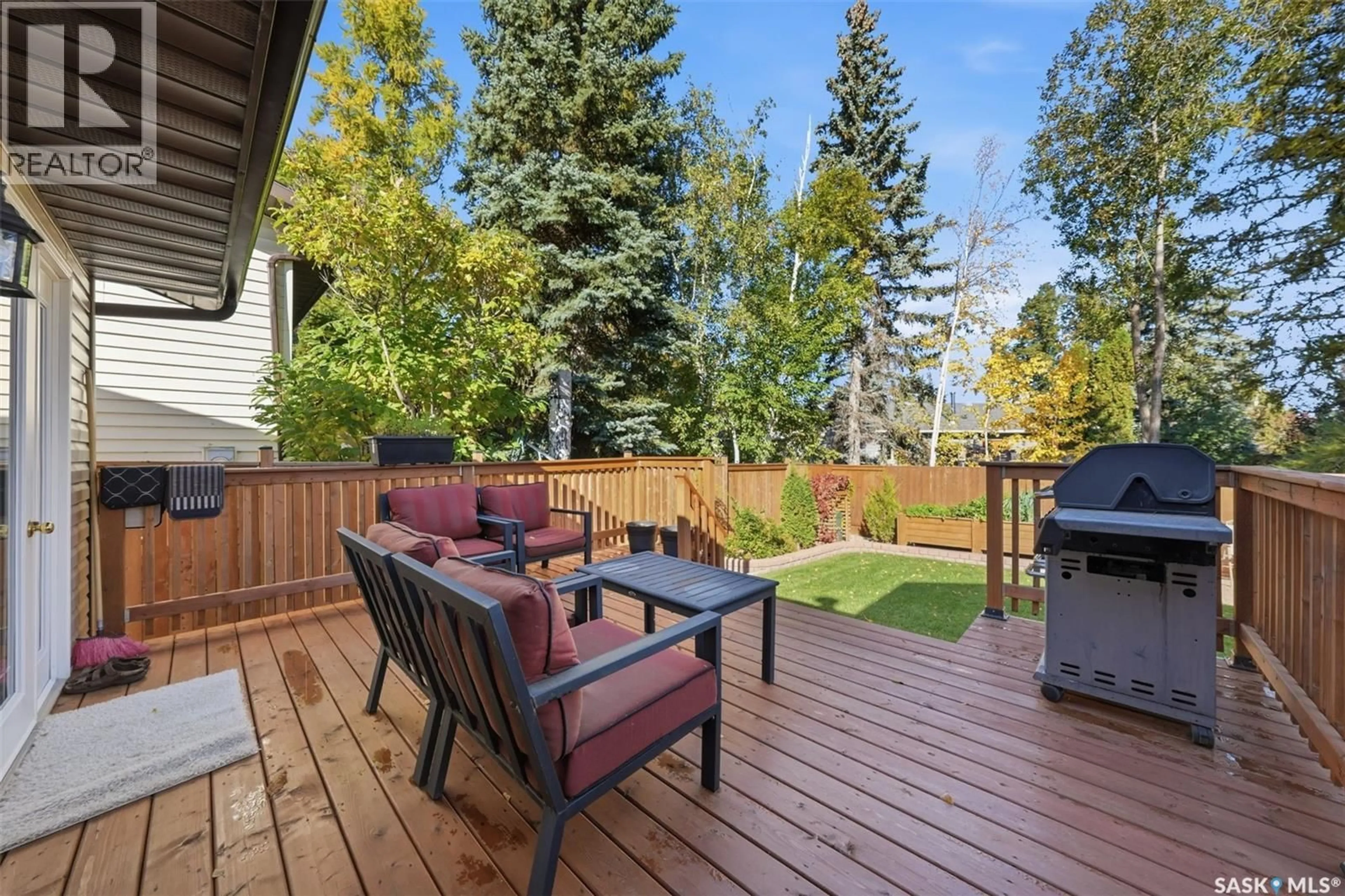 Patio, unknown for 62 CHOMYN CRESCENT, Saskatoon Saskatchewan S7K7R5
