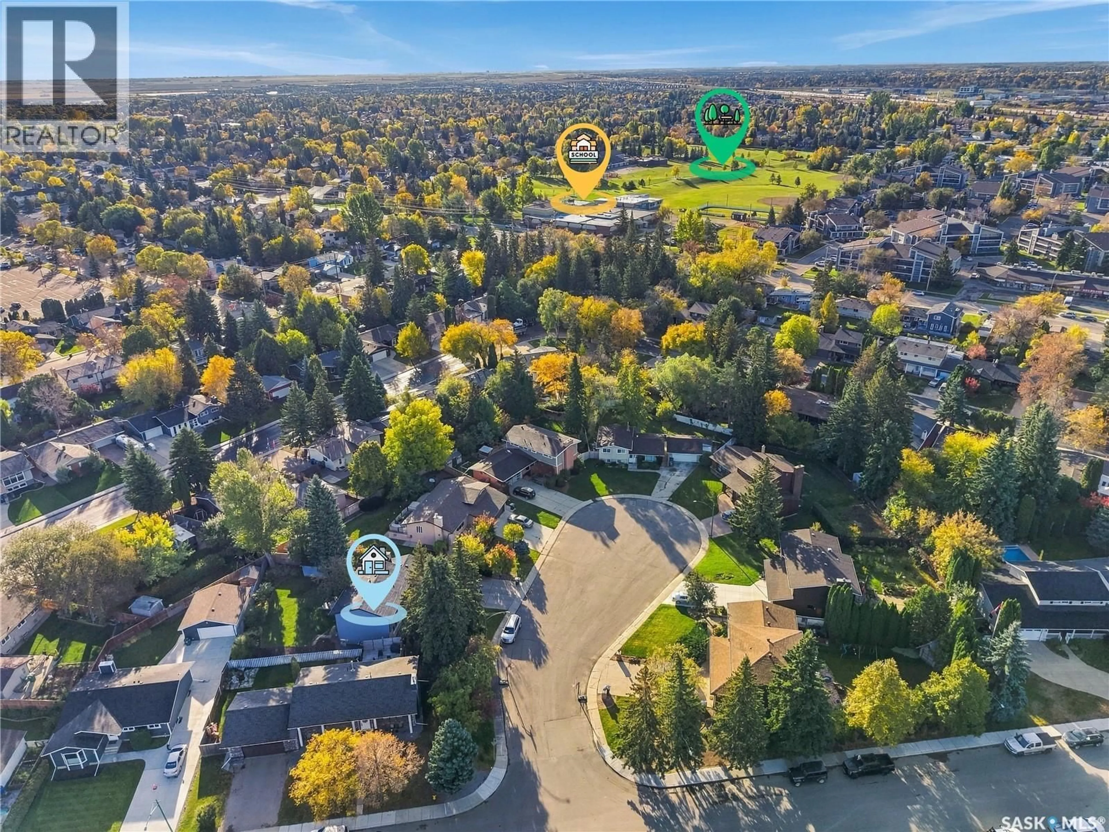 A pic from outside/outdoor area/front of a property/back of a property/a pic from drone, unknown for 25 BALSAM PLACE, Saskatoon Saskatchewan S7N2K4