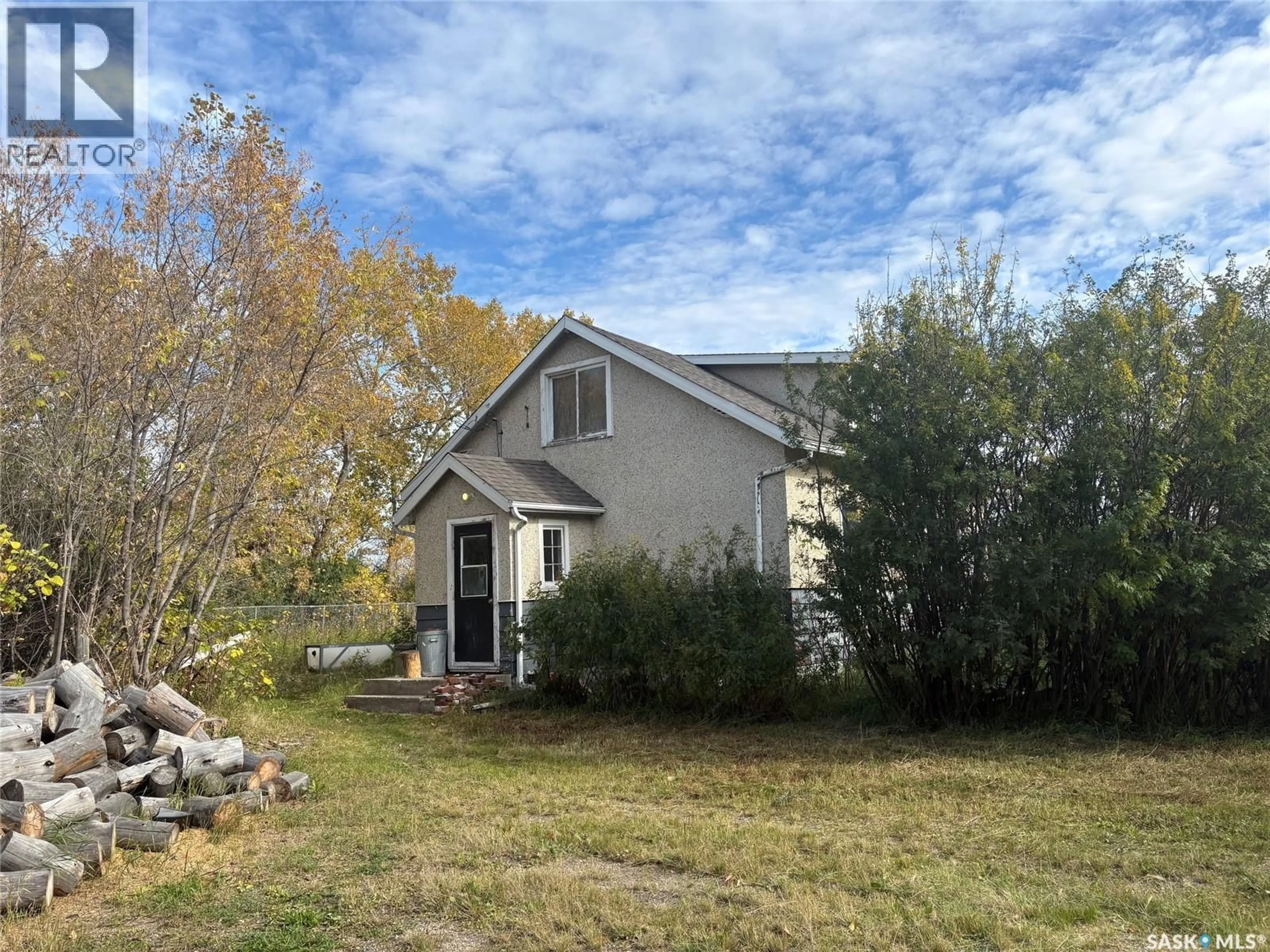A pic from outside/outdoor area/front of a property/back of a property/a pic from drone, unknown for PADDOCKWOOD ACREAGE, Paddockwood Rm No. 520 Saskatchewan S0J1Z0