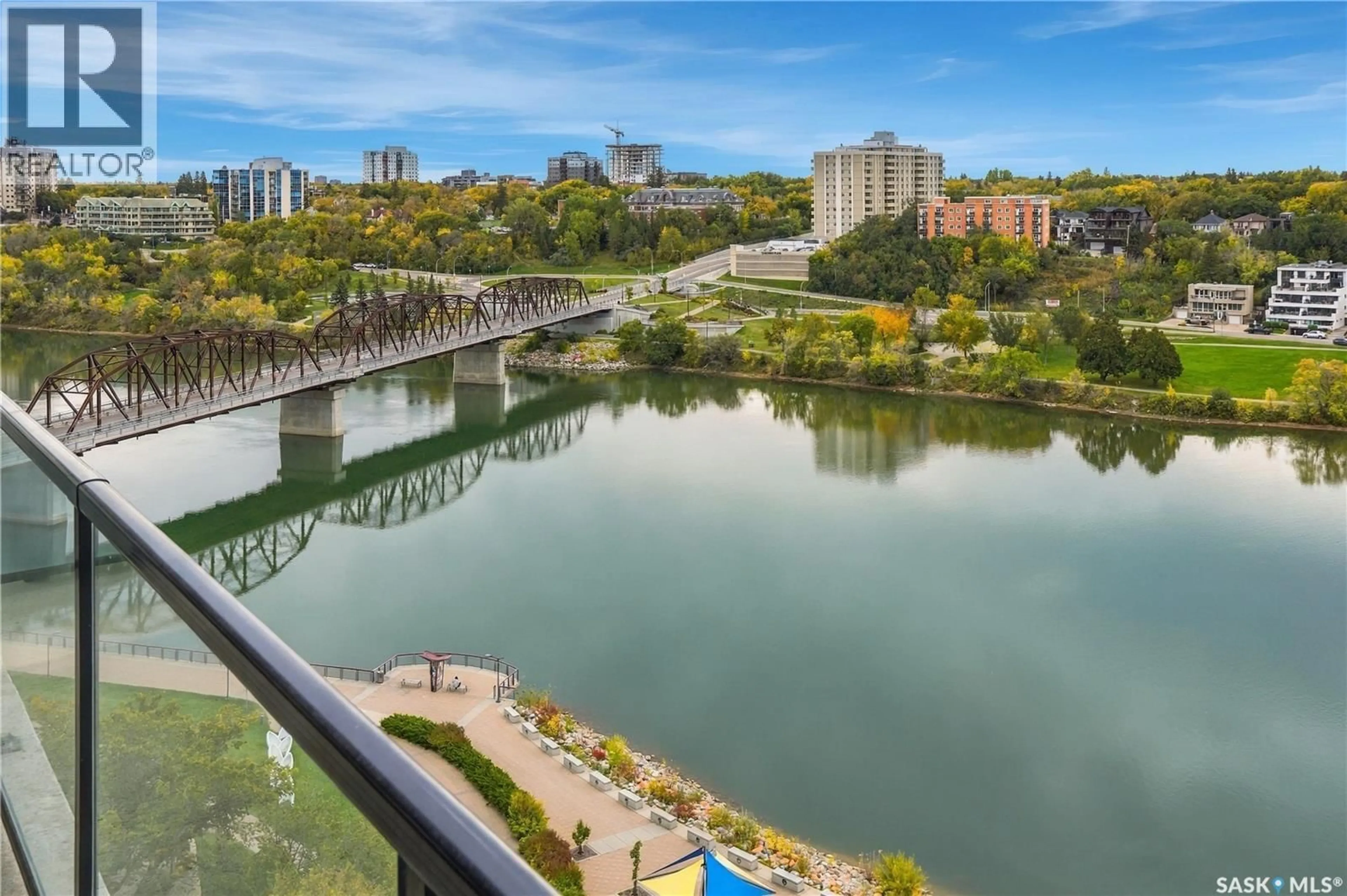 A pic from outside/outdoor area/front of a property/back of a property/a pic from drone, water/lake/river/ocean view for 490 - 1206 2ND AVENUE, Saskatoon Saskatchewan S7K4H5