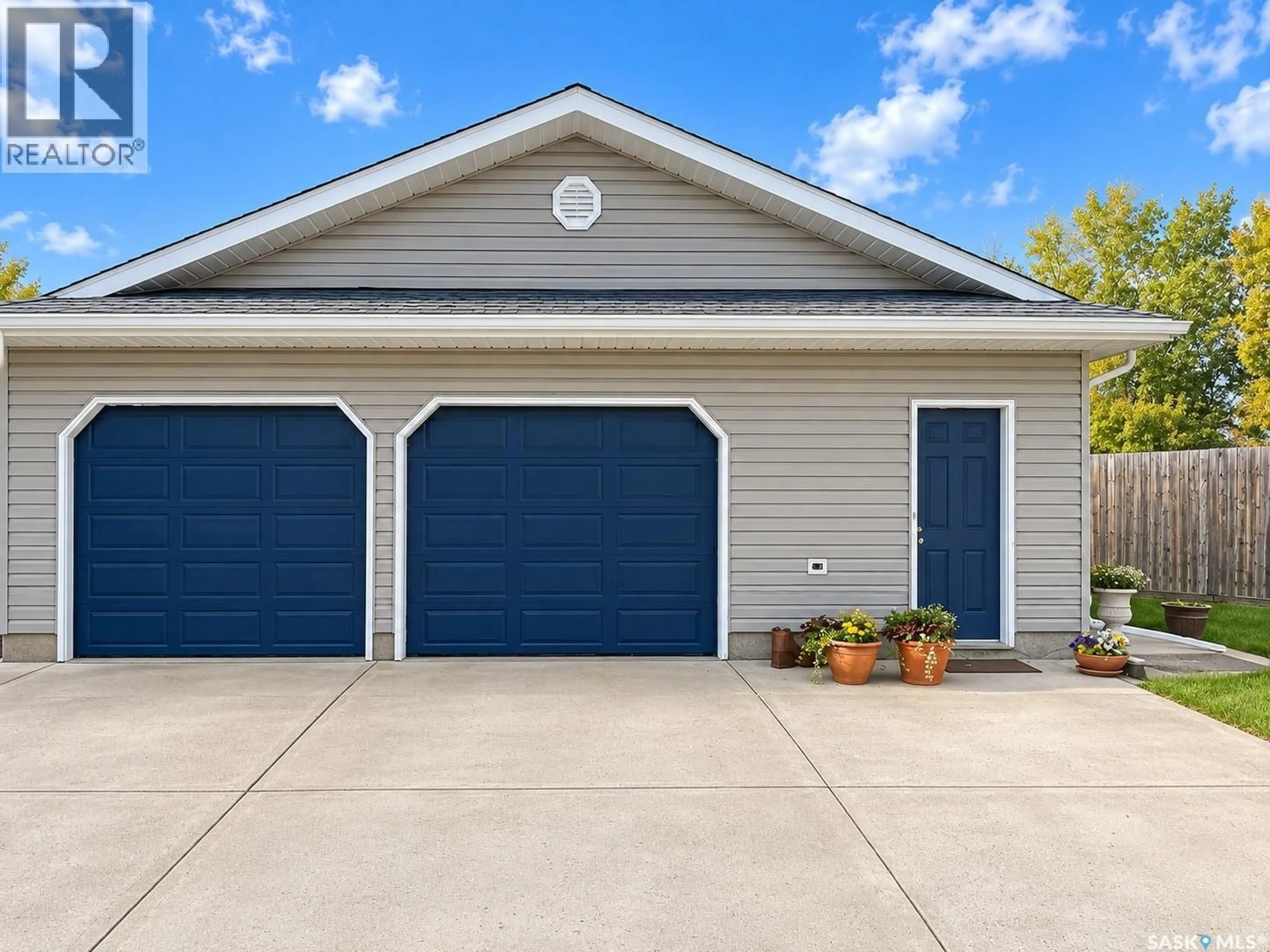Indoor garage for DE WITT ACREAGE, Edenwold Rm No.158 Saskatchewan S4L5B1