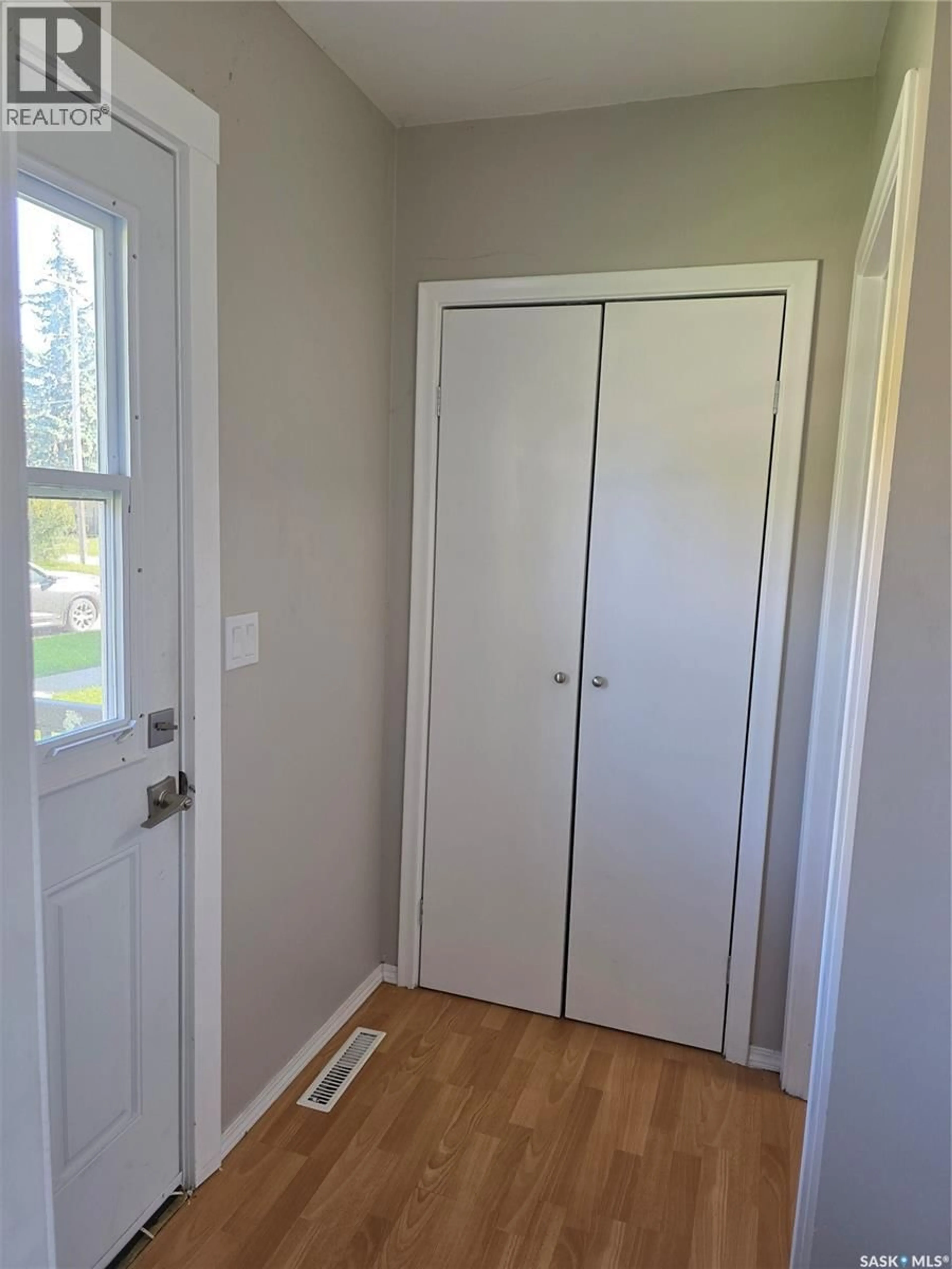 Indoor entryway for 110 LINCOLN STREET, Davidson Saskatchewan S0G1A0
