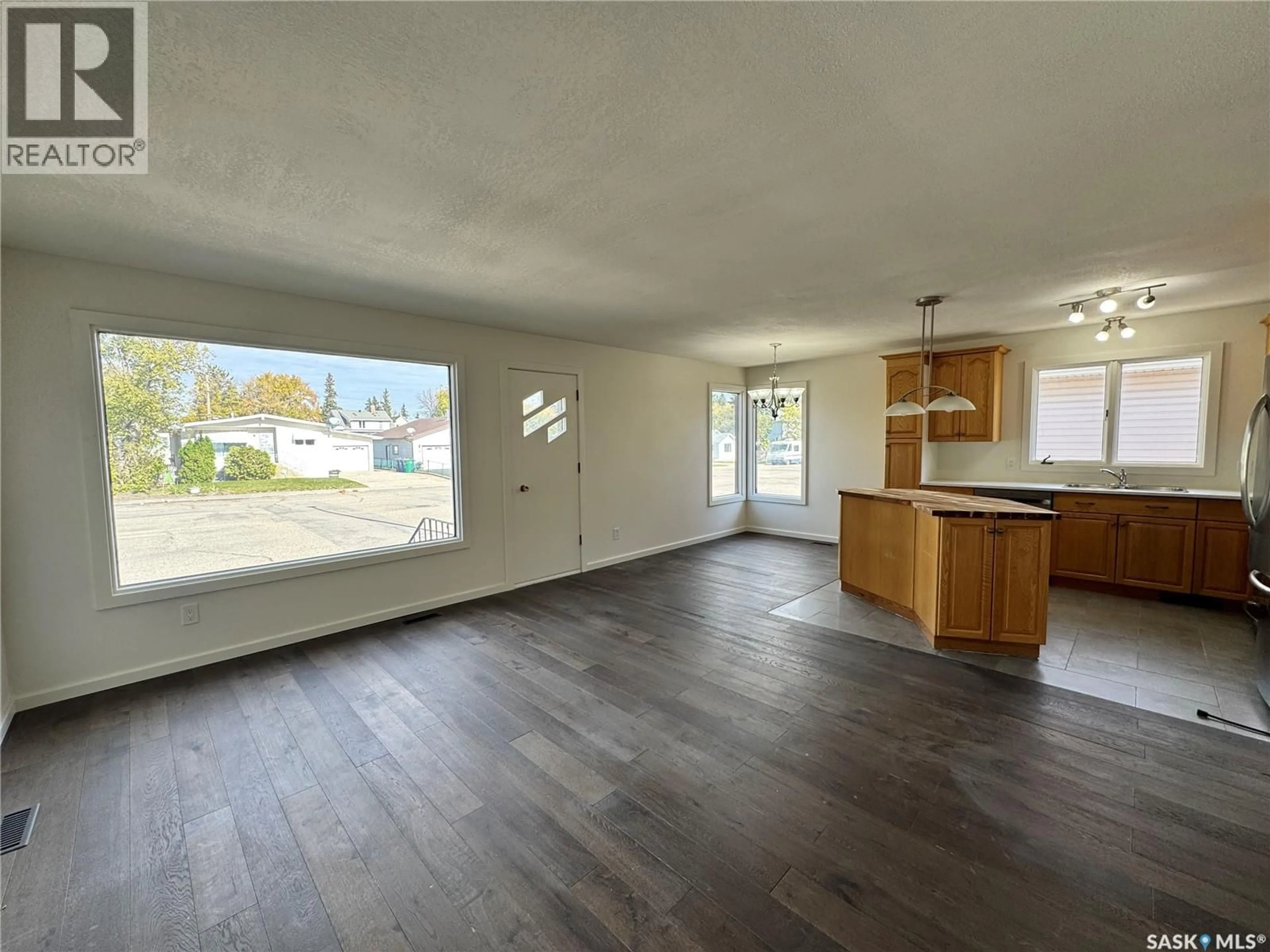 A pic of a room for 218 2ND AVENUE, Biggar Saskatchewan S0K0M0
