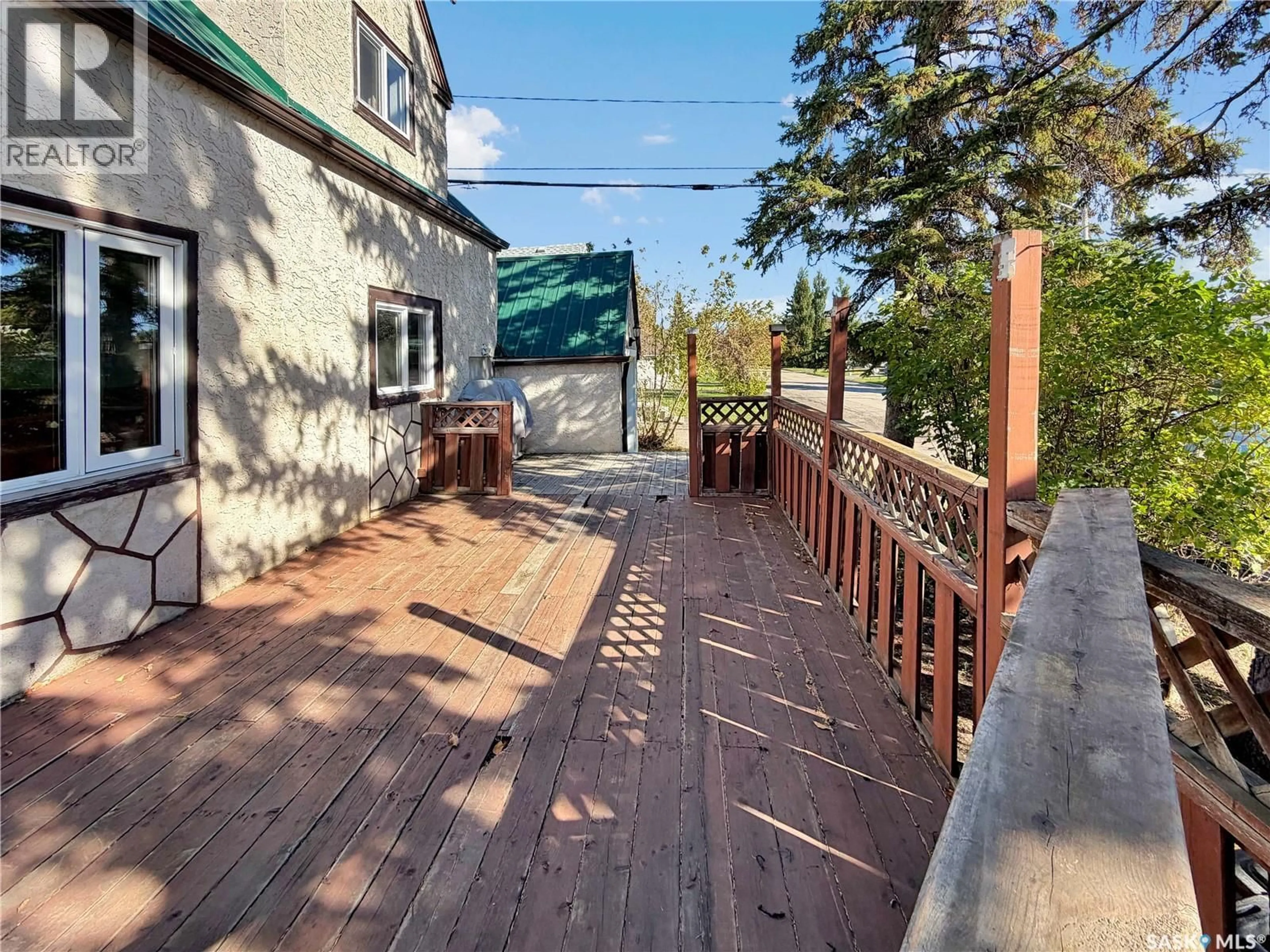 Patio, unknown for 98 GARRY STREET, Rocanville Saskatchewan S0A3L0