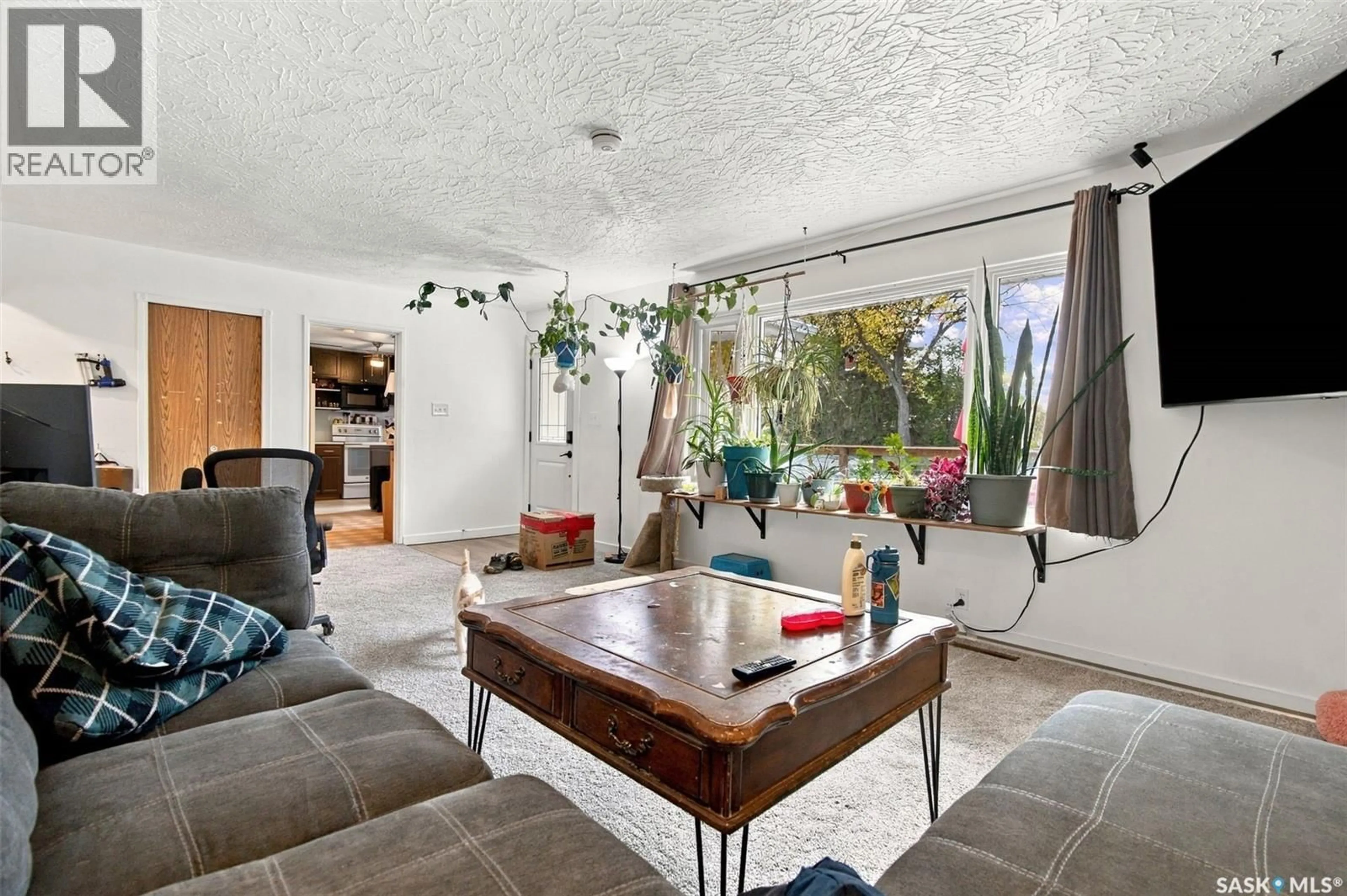 Living room with furniture, unknown for 765 ROYAL STREET, Regina Saskatchewan S4T4Z3