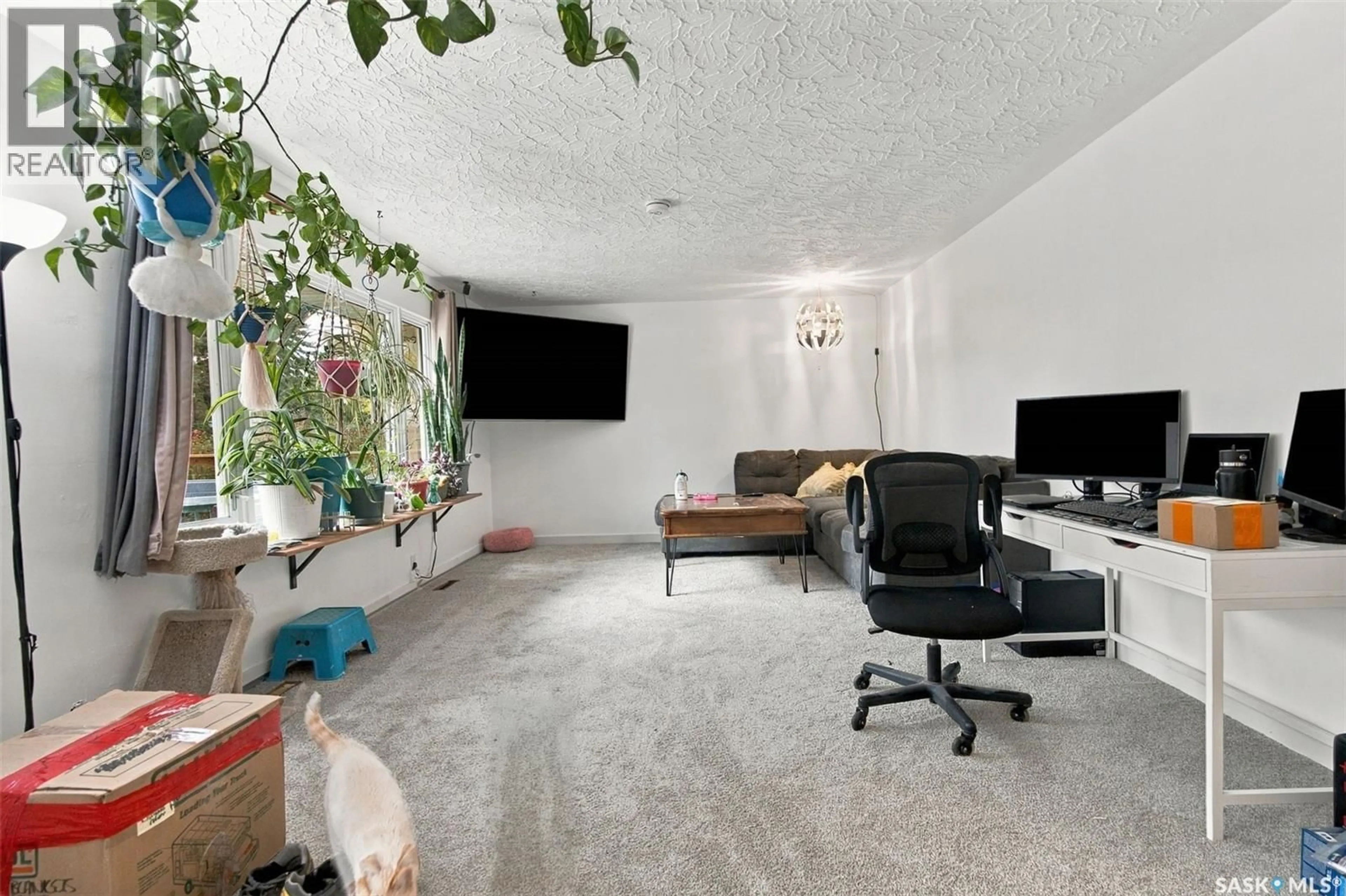 Unknown for 765 ROYAL STREET, Regina Saskatchewan S4T4Z3