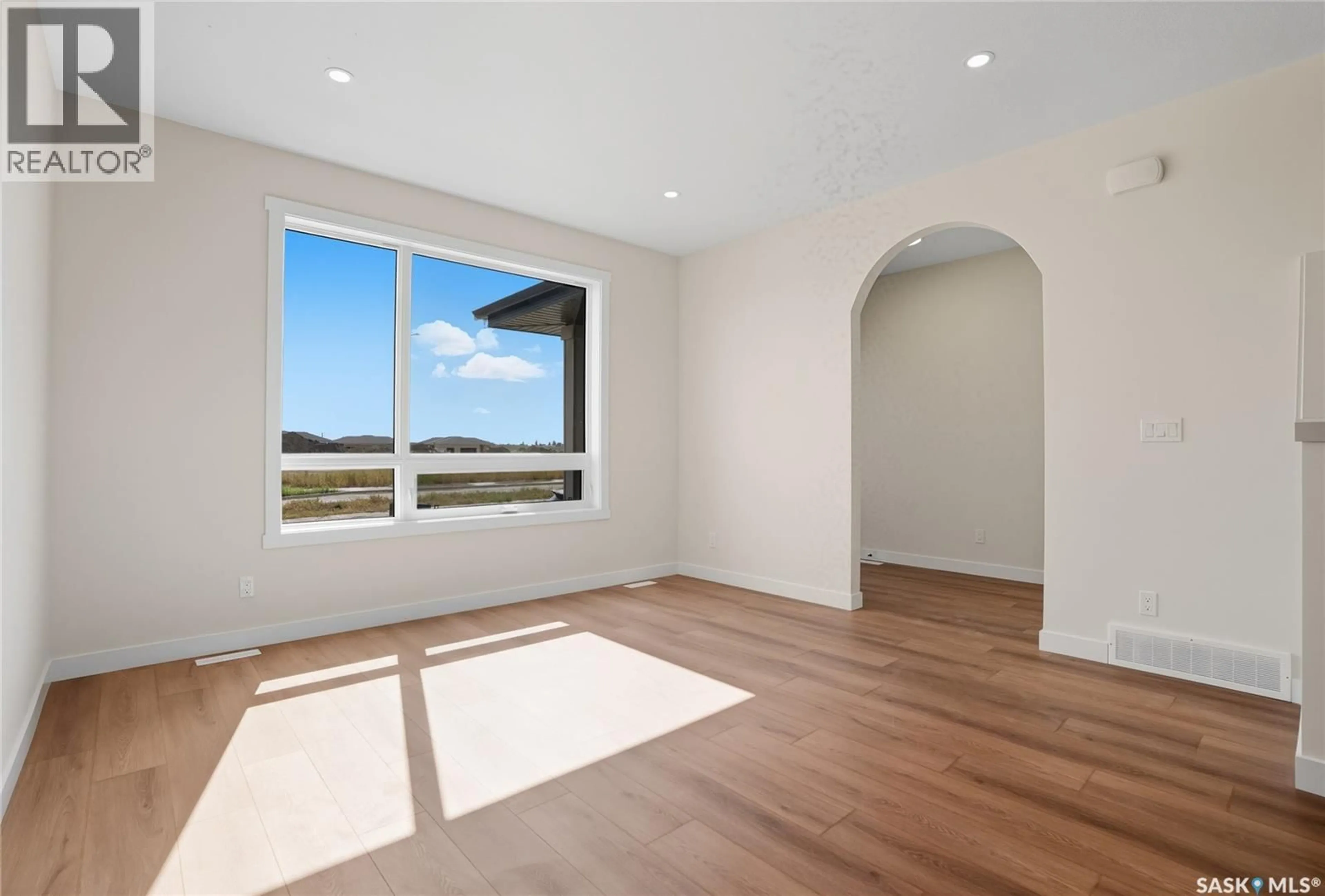 A pic of a room for 22 TASKAMANWA TERRACE, Saskatoon Saskatchewan S7V1Z7