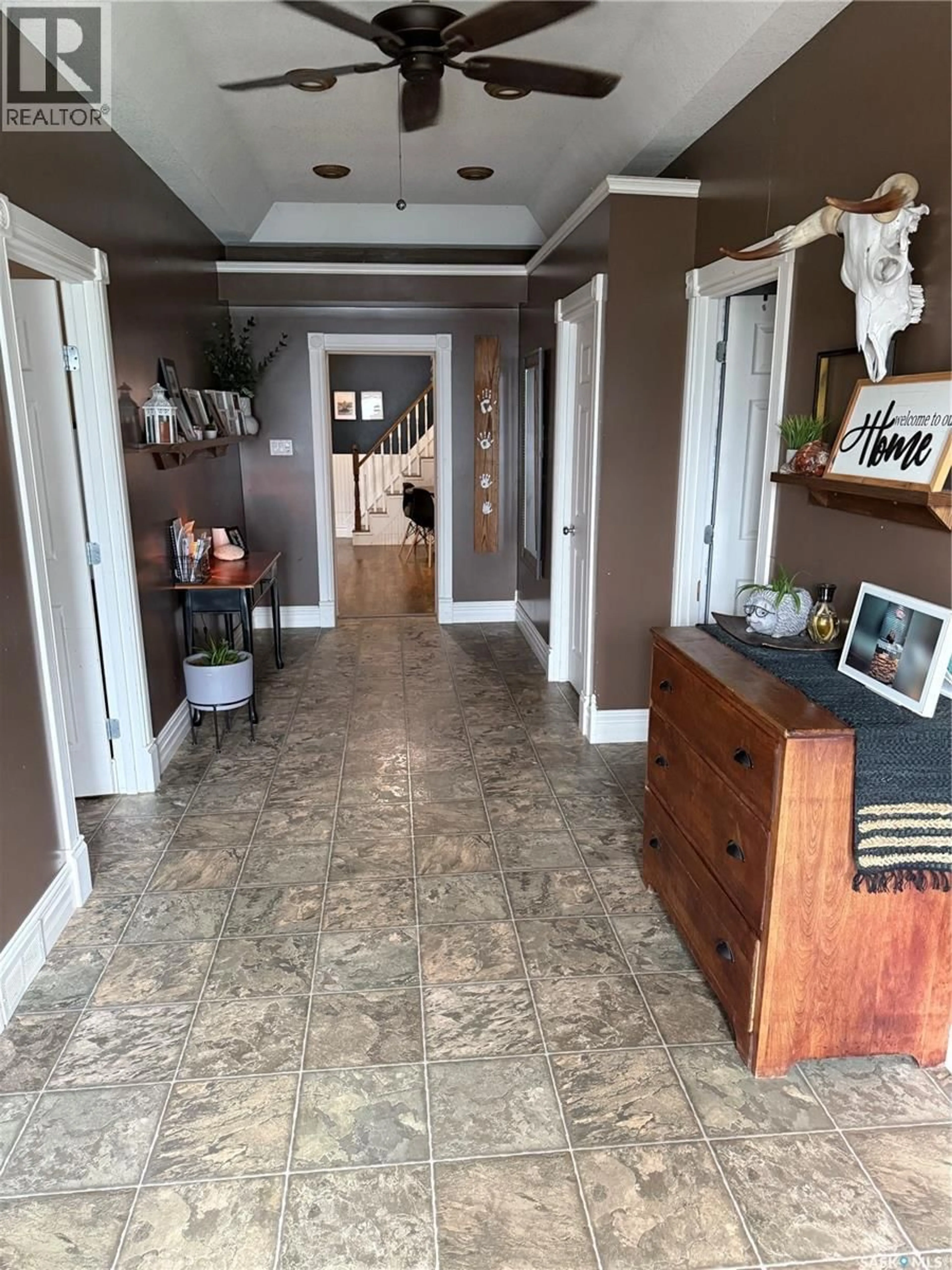 Indoor entryway for 323 3RD AVENUE, Wapella Saskatchewan S0G4Z0