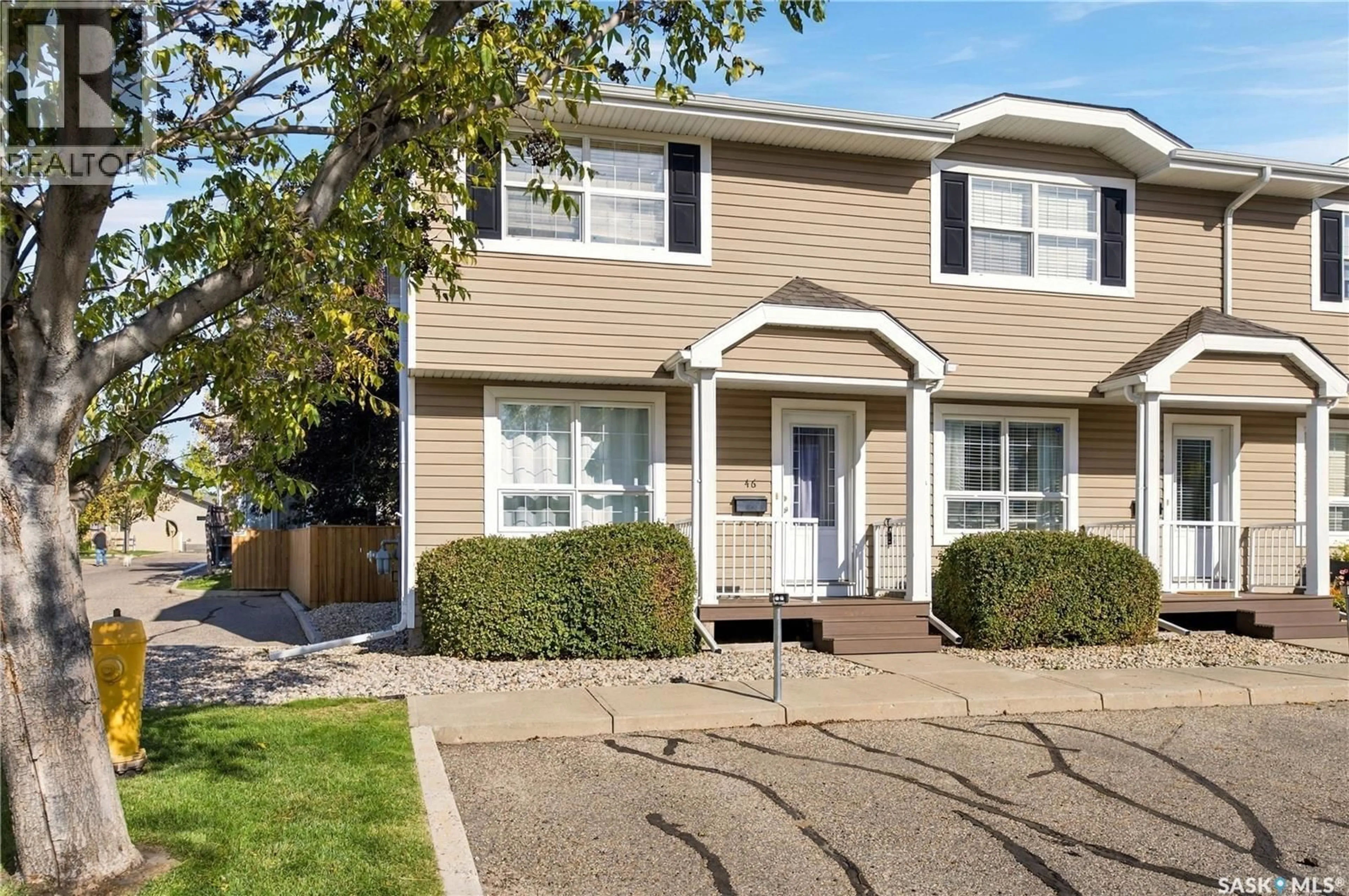 Home with vinyl exterior material, street for 46 - 4901 CHILD AVENUE, Regina Saskatchewan S4X4P1