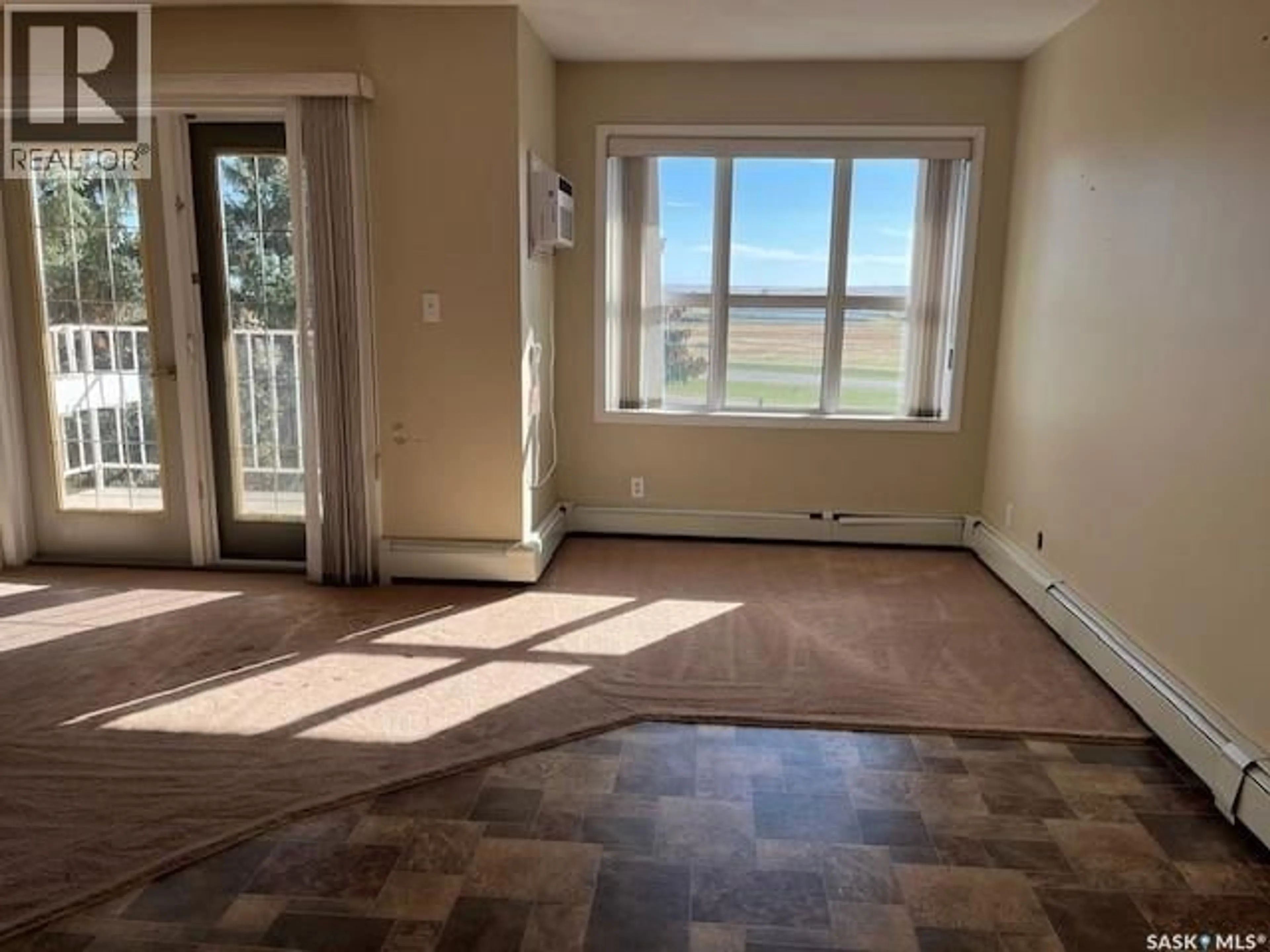 A pic of a room for 102 - 305 1ST AVENUE, Caronport Saskatchewan S0H0S0