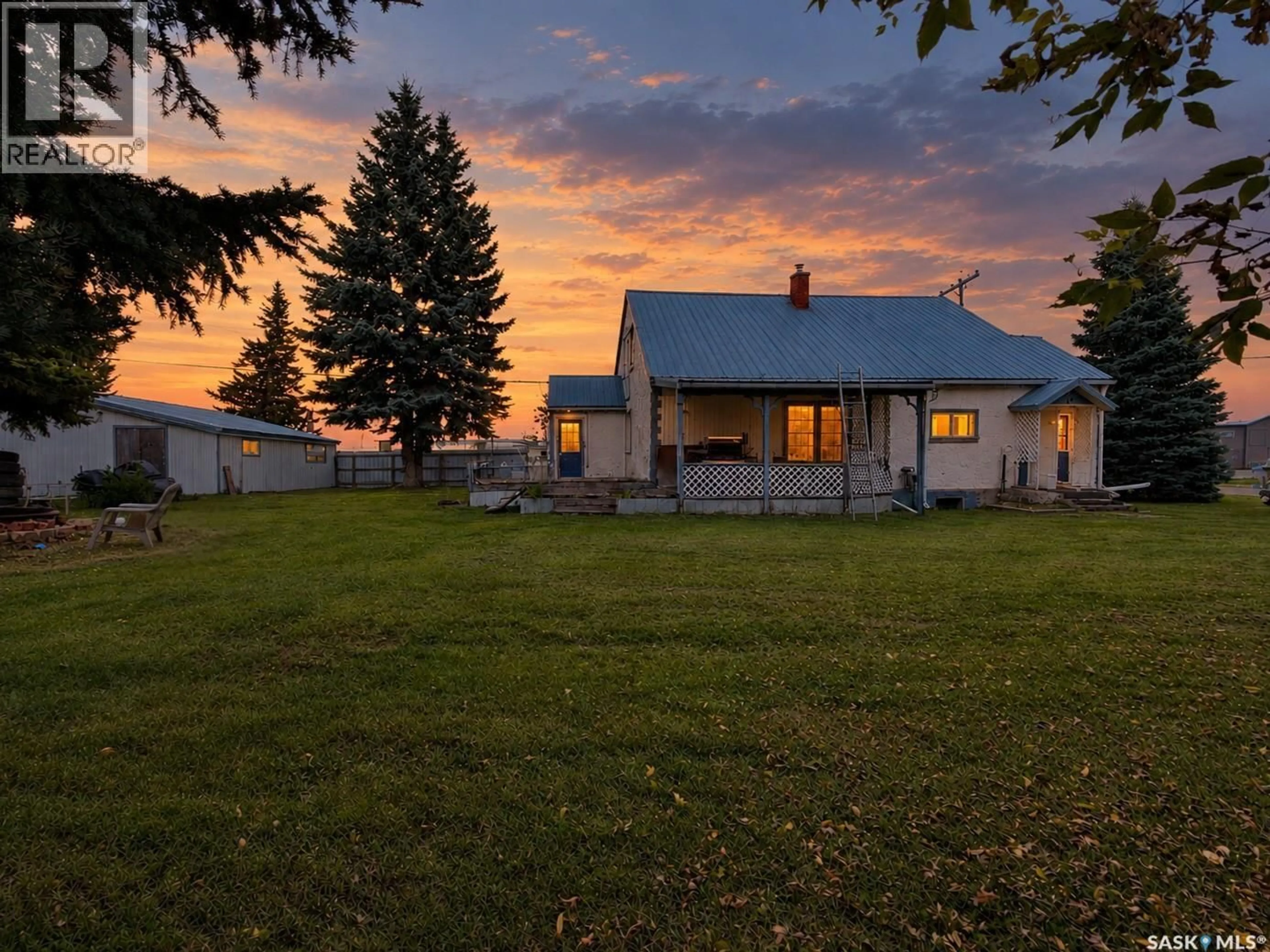 A pic from outside/outdoor area/front of a property/back of a property/a pic from drone, mountain view for 320 PELLY STREET, Rocanville Saskatchewan S0A3L0