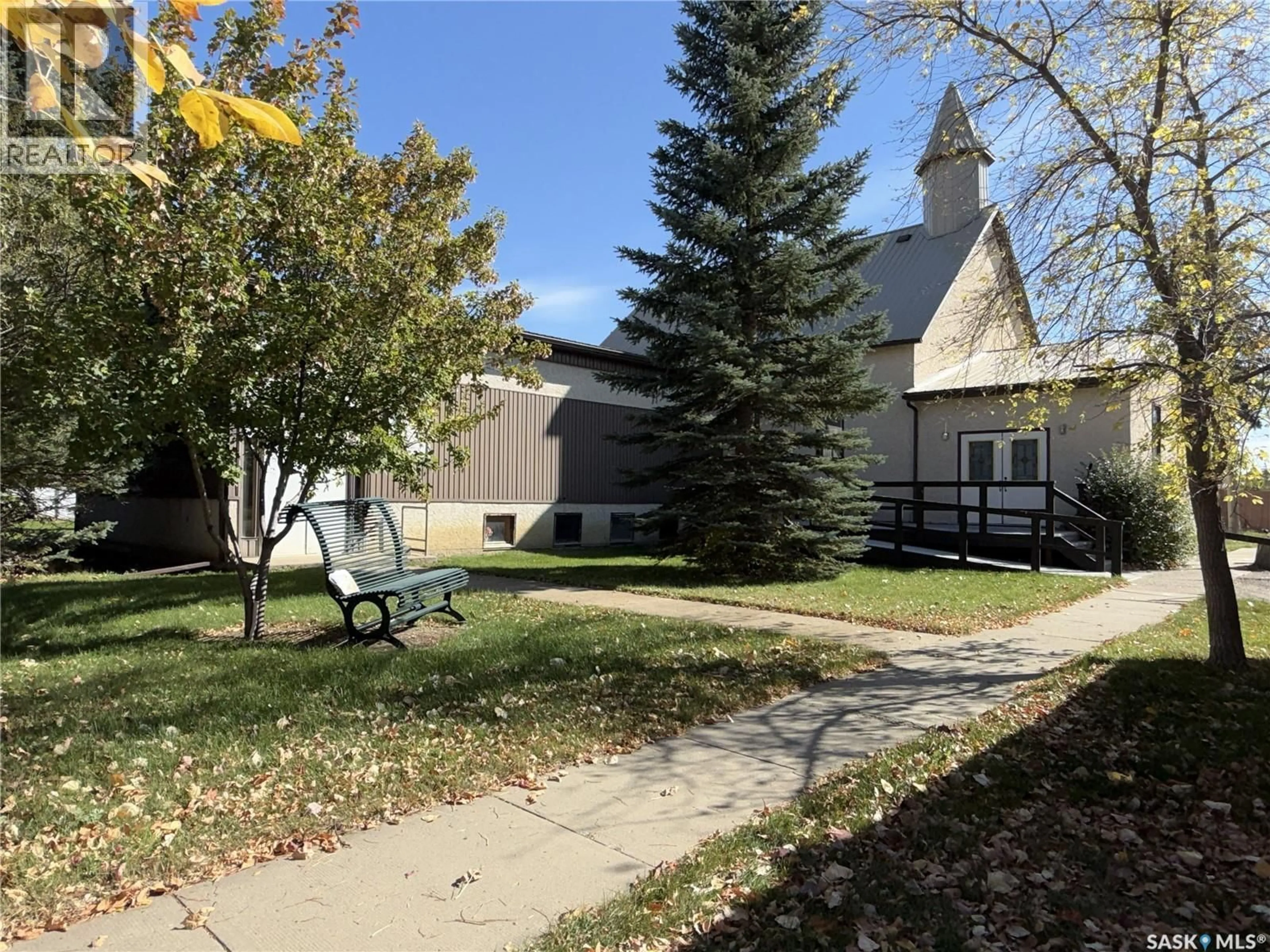 Patio, street for 200 MCRORIE AVENUE, Avonlea Saskatchewan S0G0C0