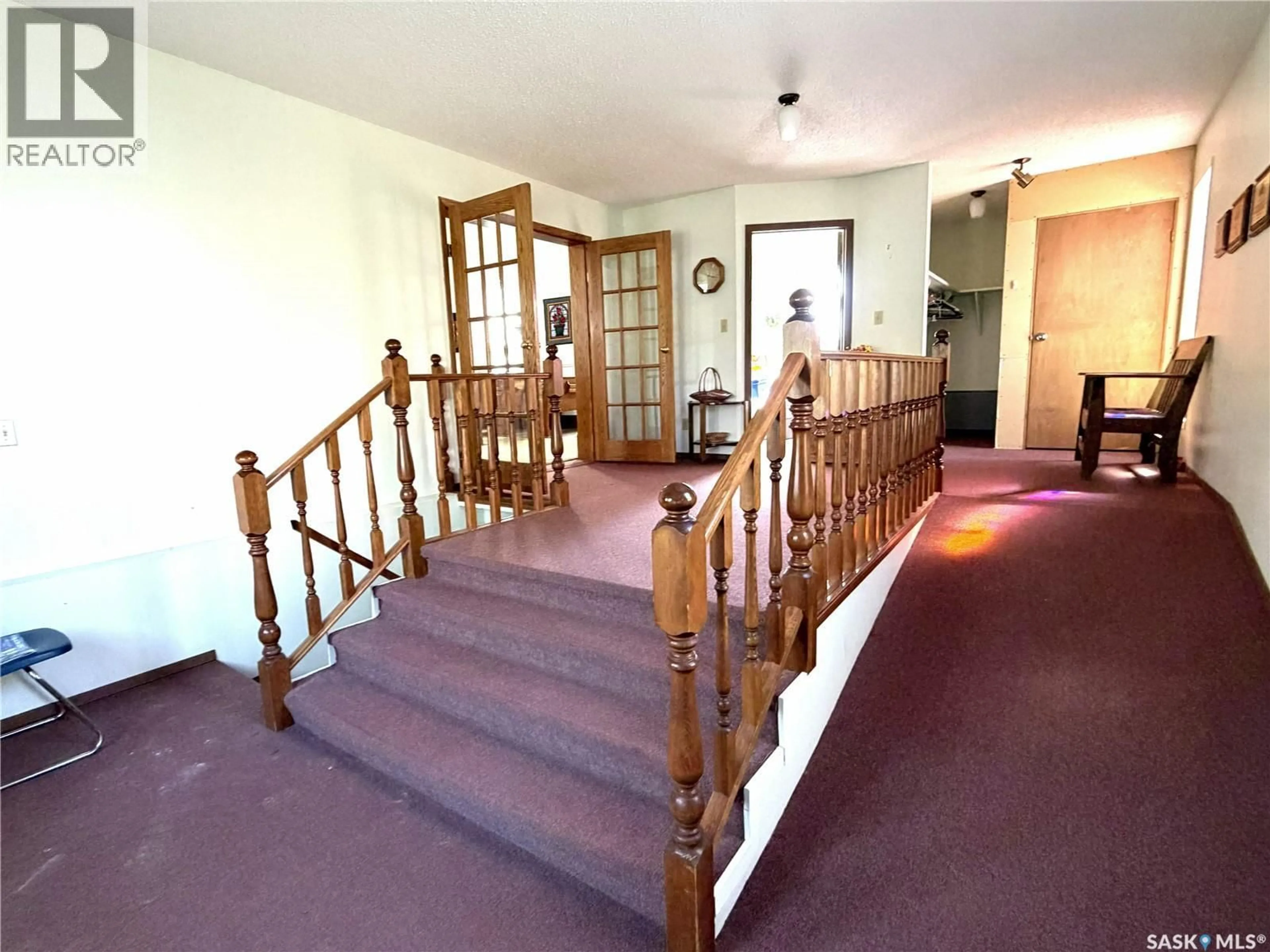 Indoor foyer for 200 MCRORIE AVENUE, Avonlea Saskatchewan S0G0C0